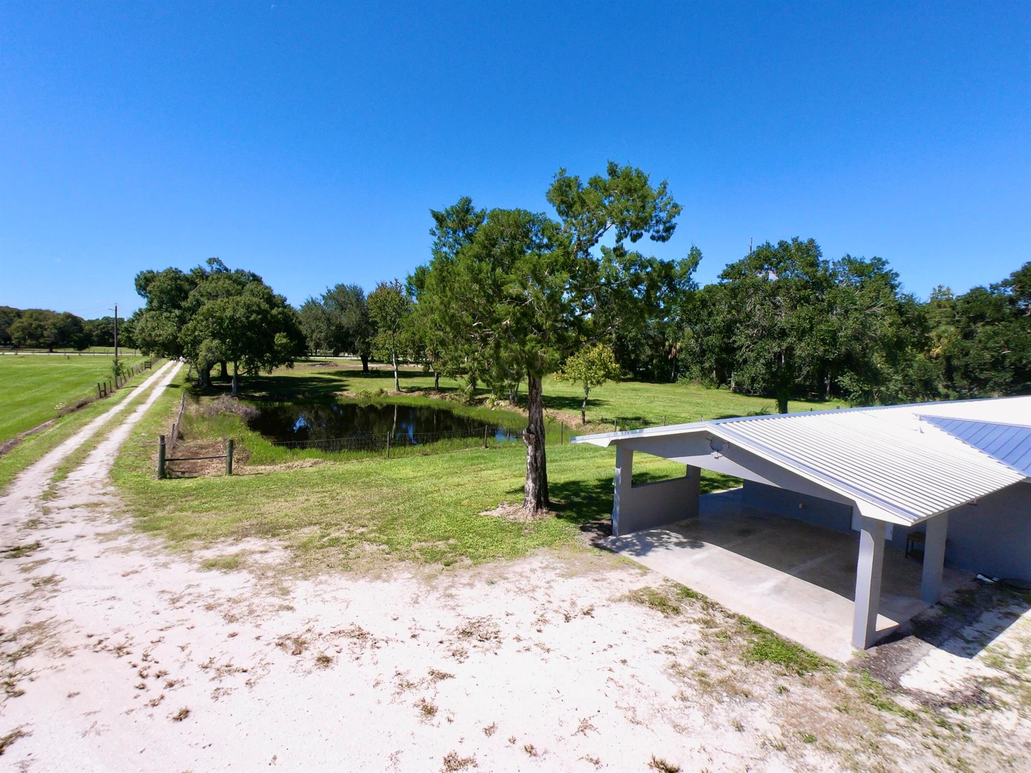 LAZY SEVEN RANCH ACRES - Residential