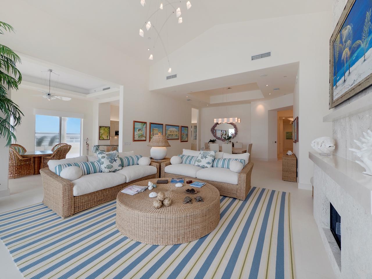 BELLARIA CONDO - Residential