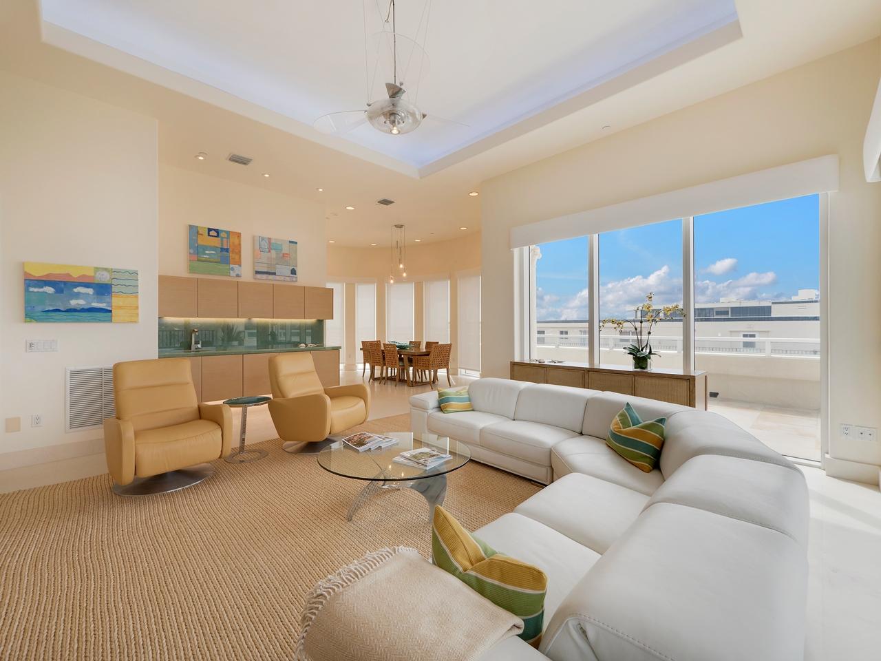 BELLARIA CONDO - Residential