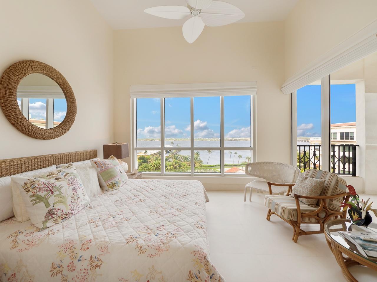 BELLARIA CONDO - Residential