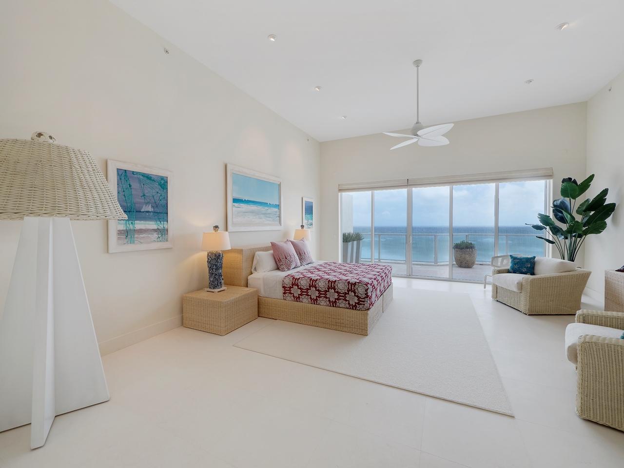 BELLARIA CONDO - Residential