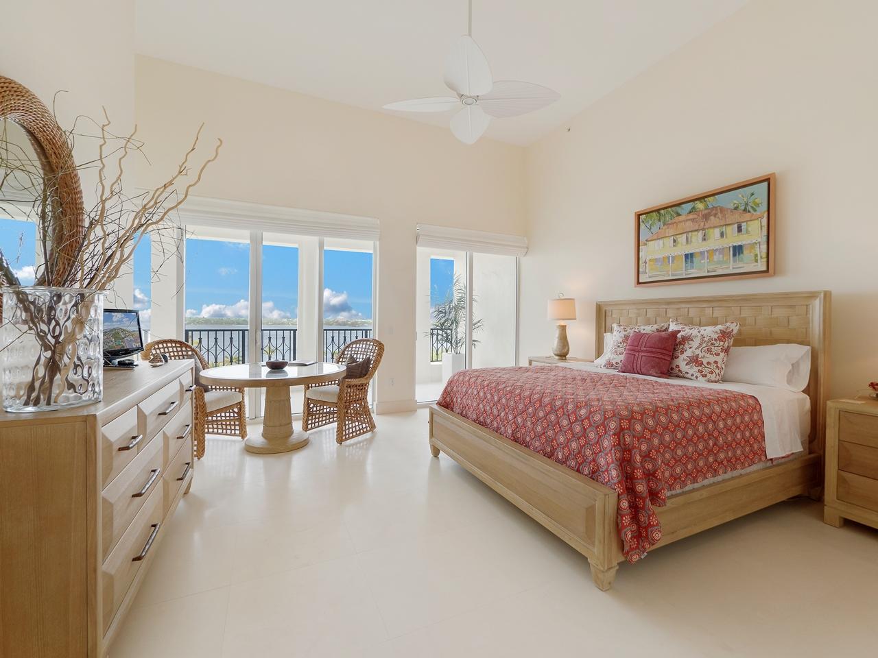 BELLARIA CONDO - Residential