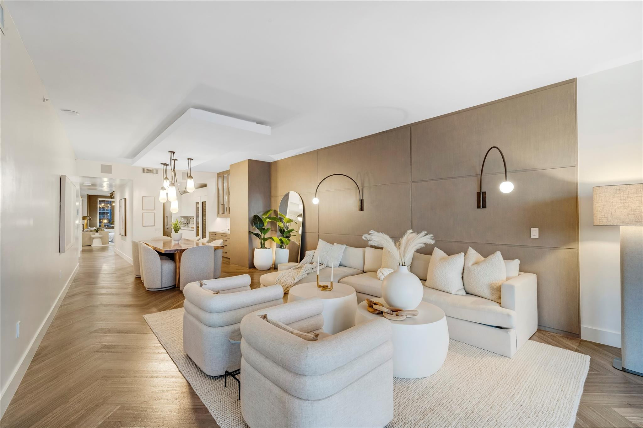 AUBERGE BEACH RESIDENCES - Residential