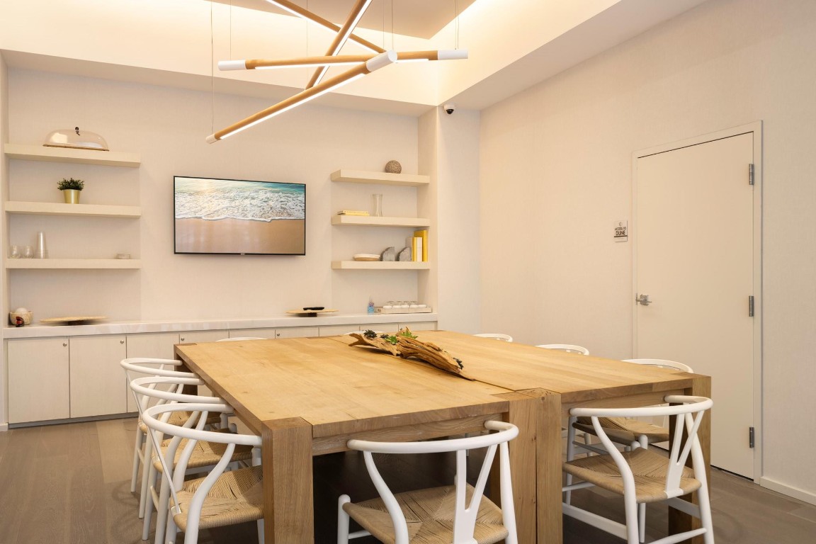 AUBERGE BEACH RESIDENCES - Residential