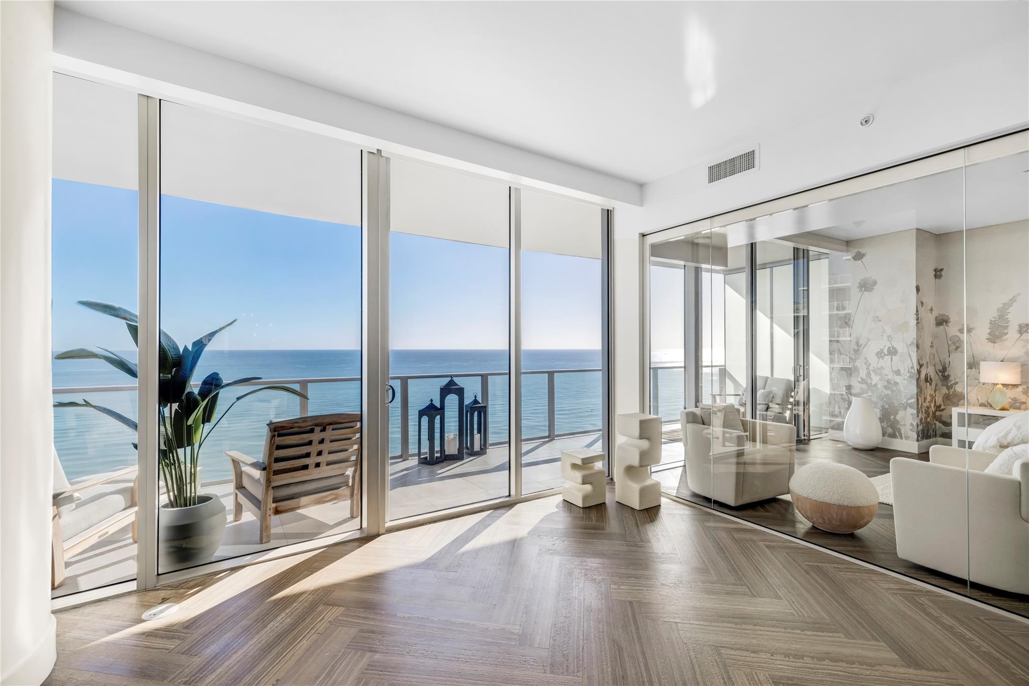 AUBERGE BEACH RESIDENCES - Residential