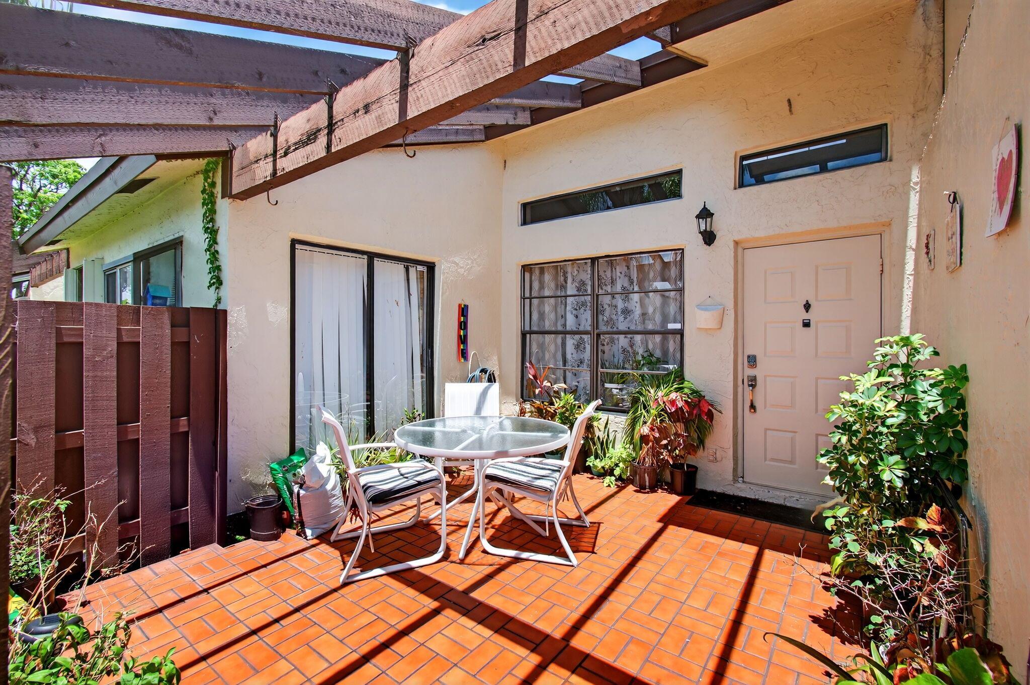 14085 Nesting Way C, Delray Beach, FL, 33484/$220,000 3 14085 Nesting Way C