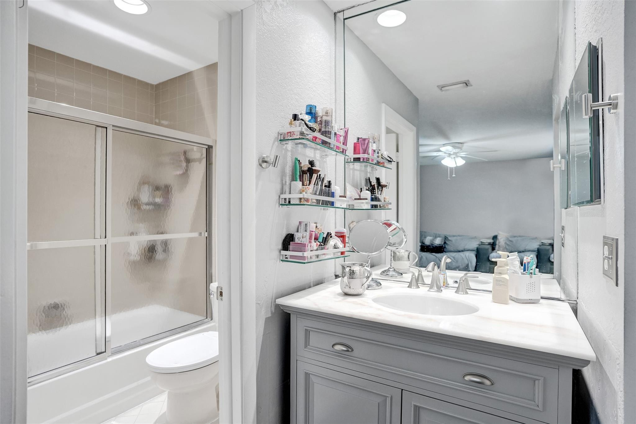 VILLAGER TOWNHOMES - Residential