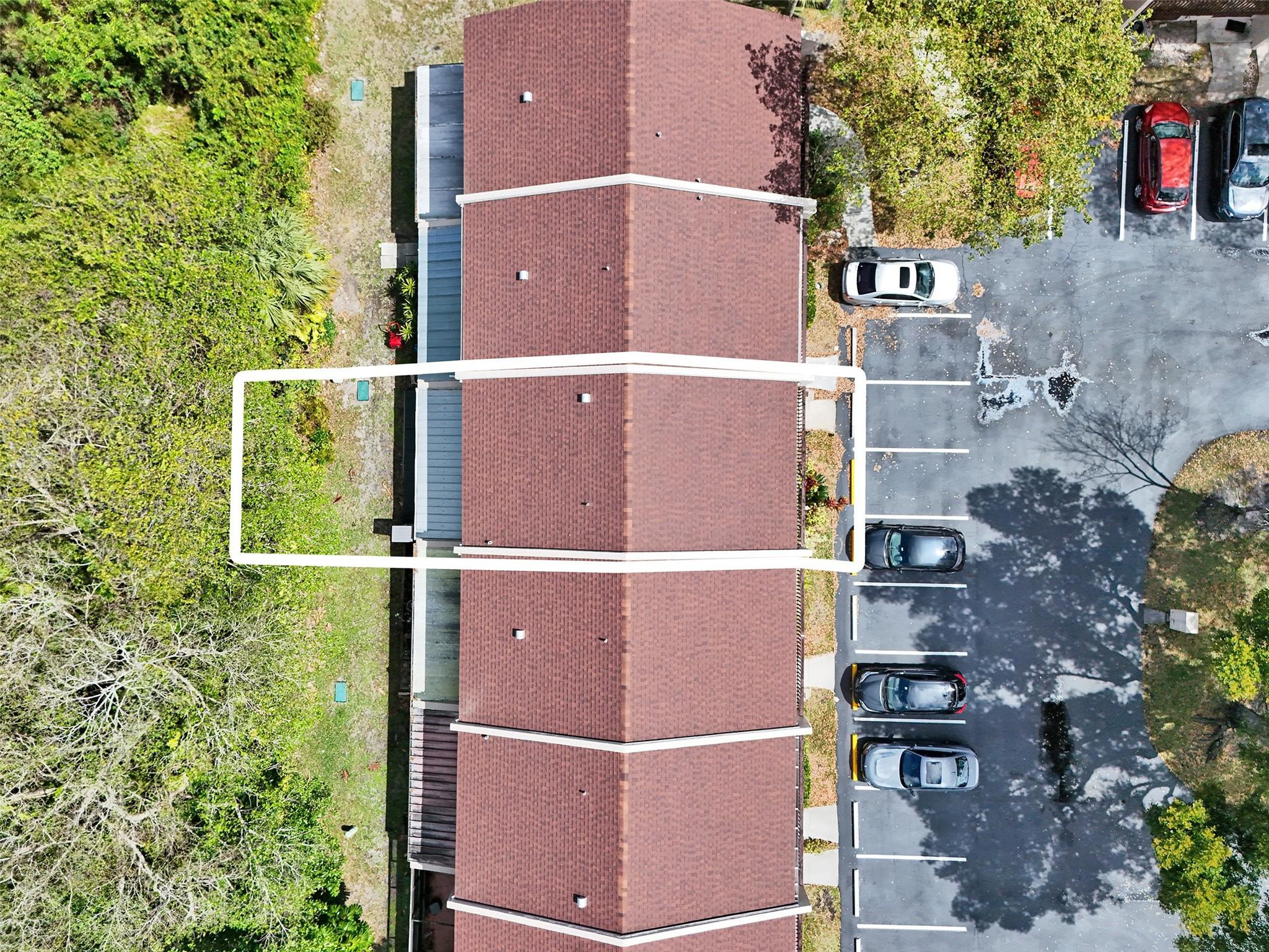 VILLAGER TOWNHOMES - Residential