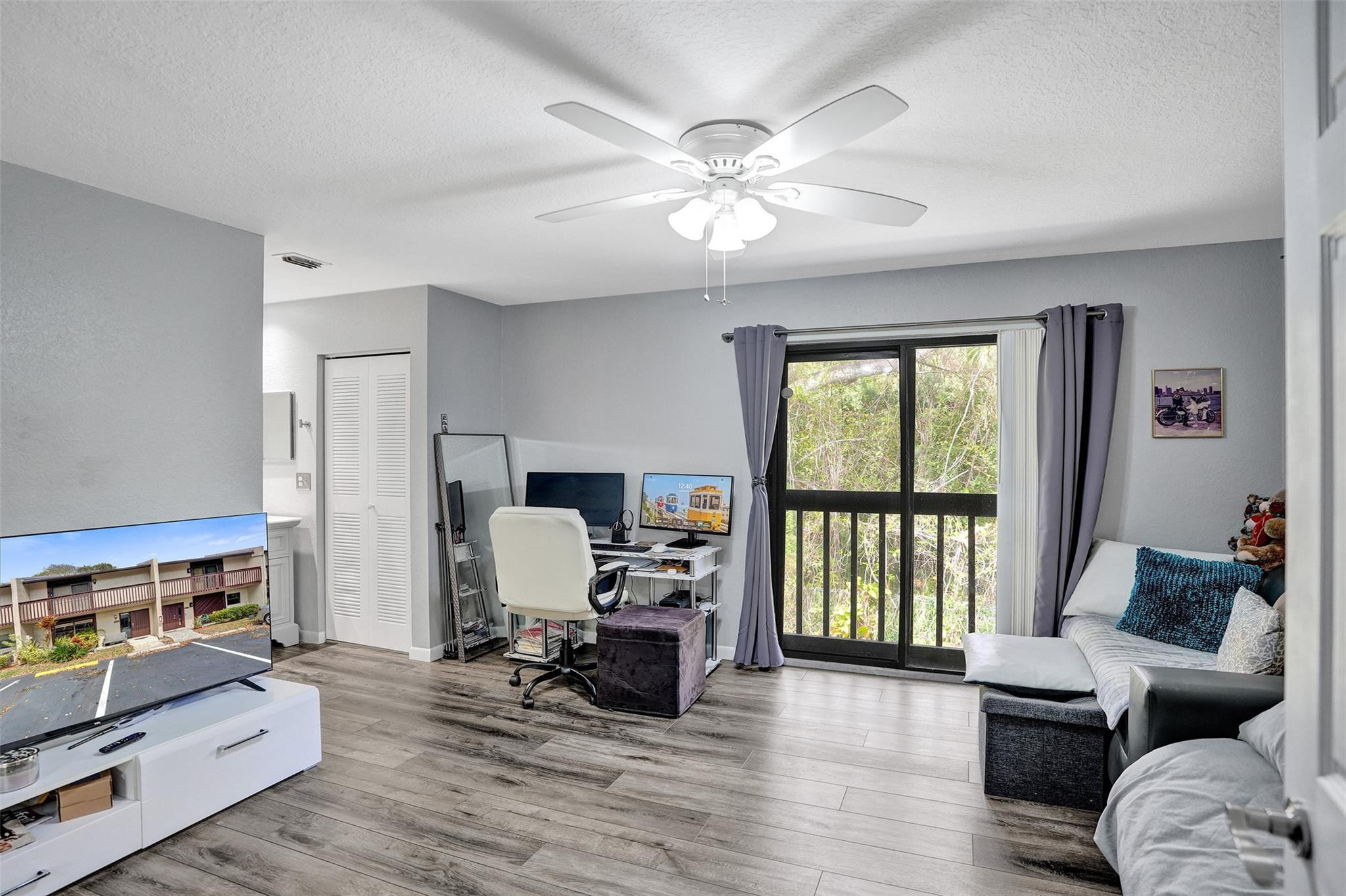 VILLAGER TOWNHOMES - Residential