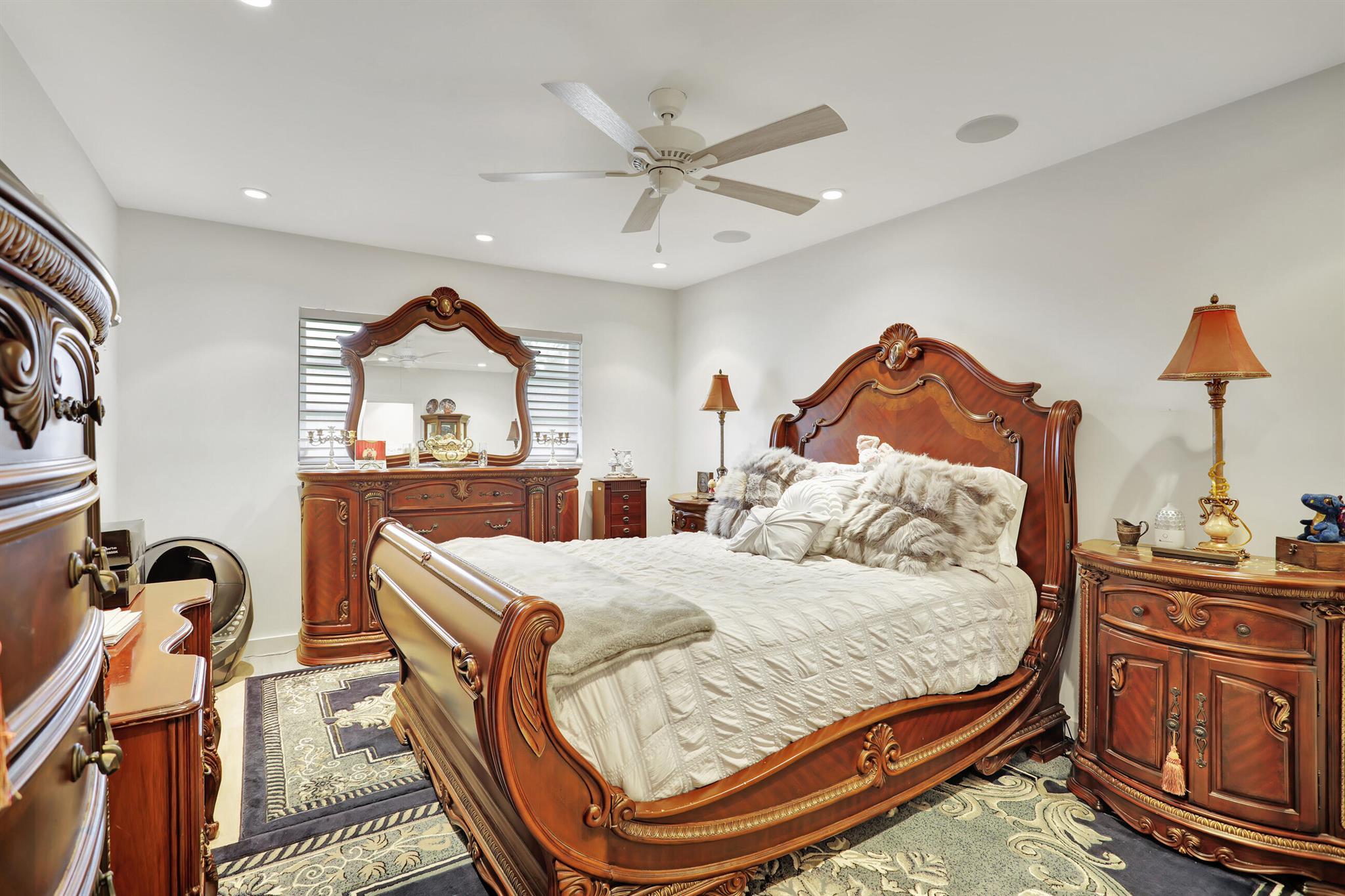 Lighthouse Village Condo - Residential