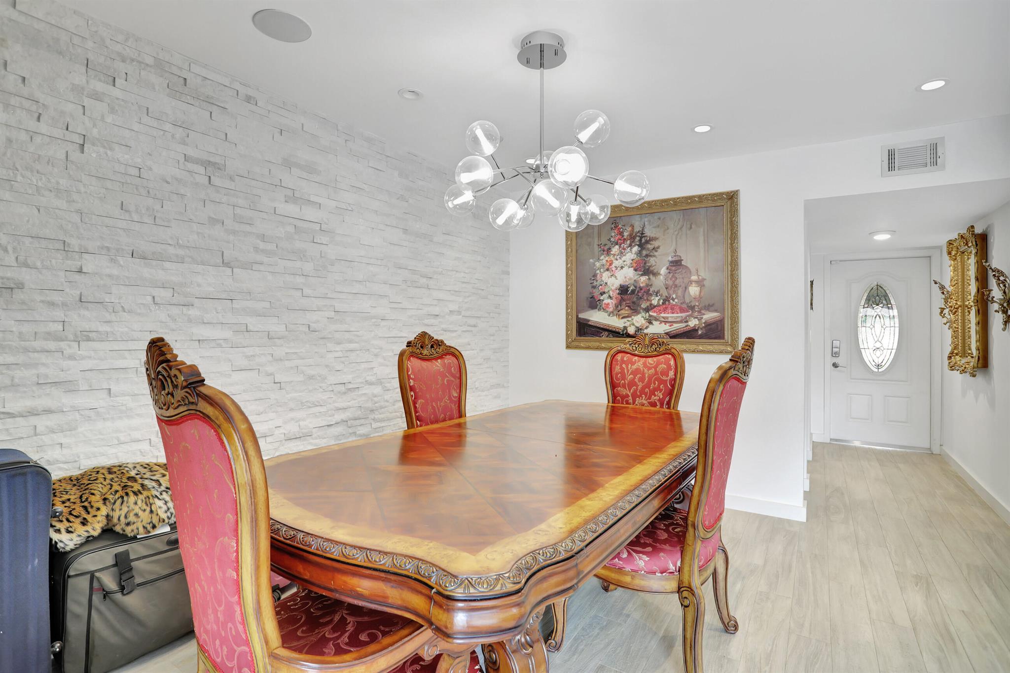 Lighthouse Village Condo - Residential