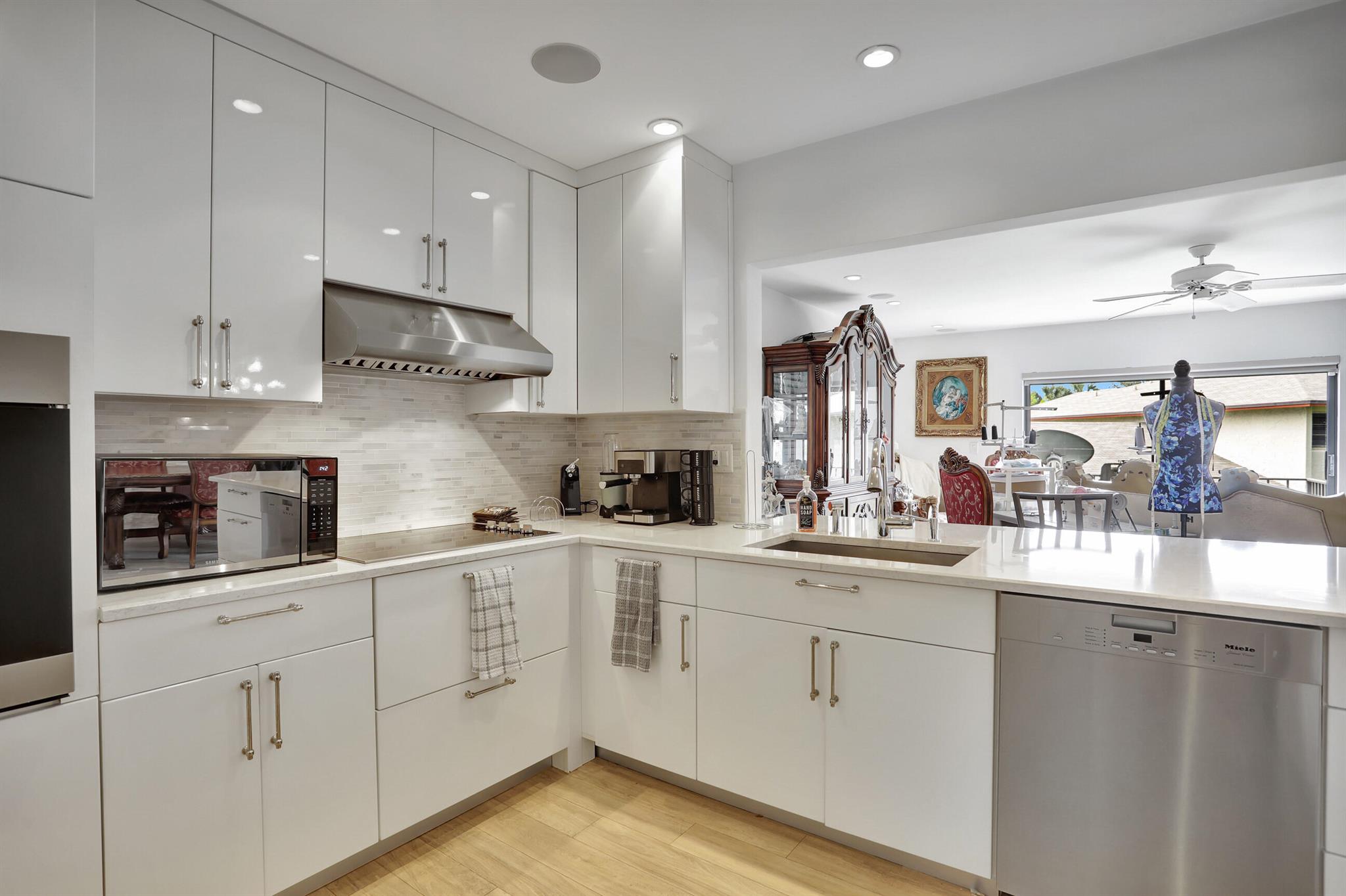 Lighthouse Village Condo - Residential