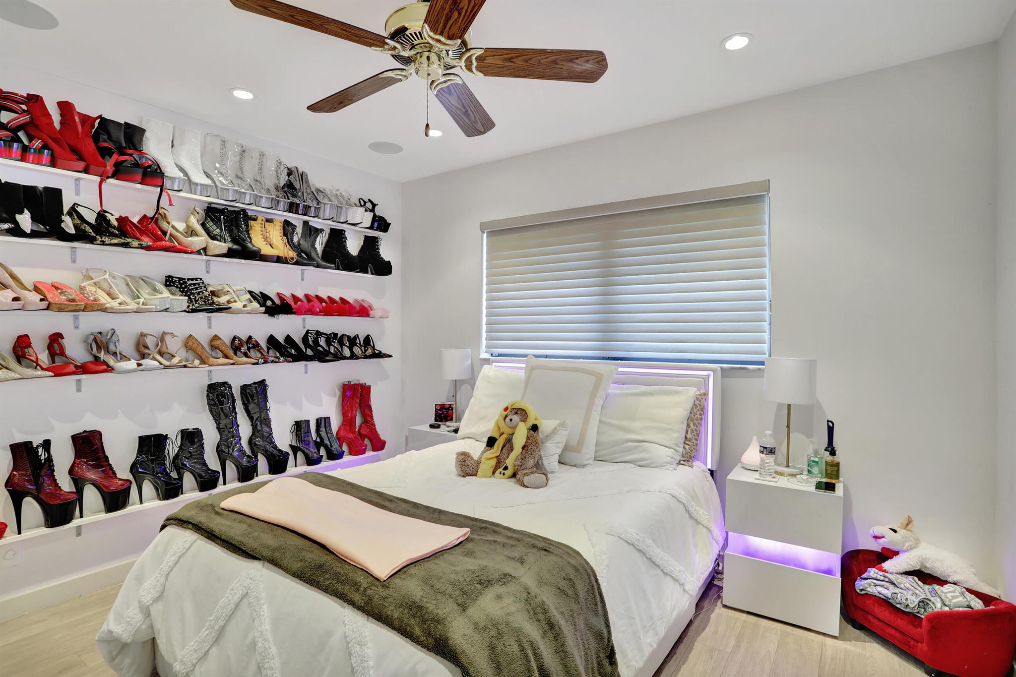 Lighthouse Village Condo - Residential