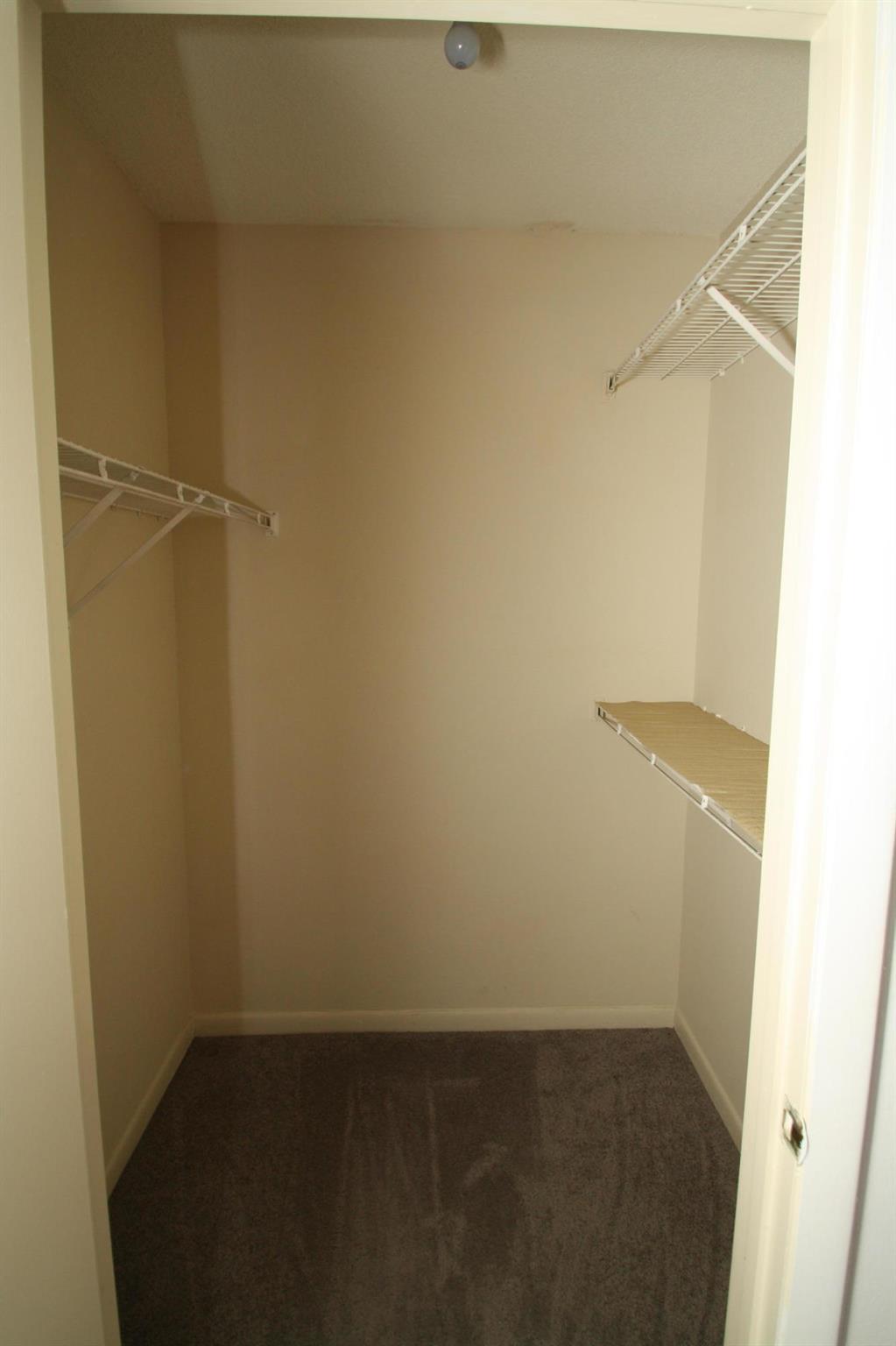 CASABLANCA ISLES - Residential Lease