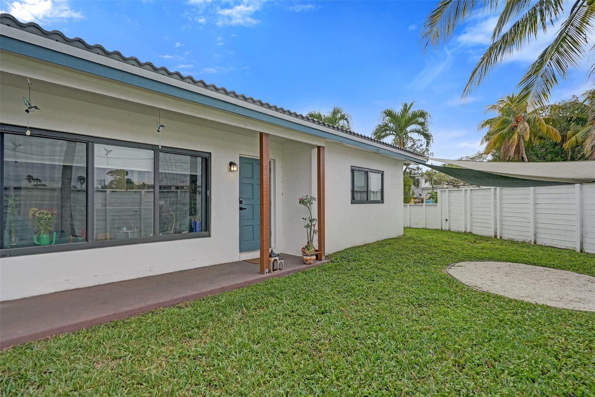 Manor Square 38-47 B - Residential Income