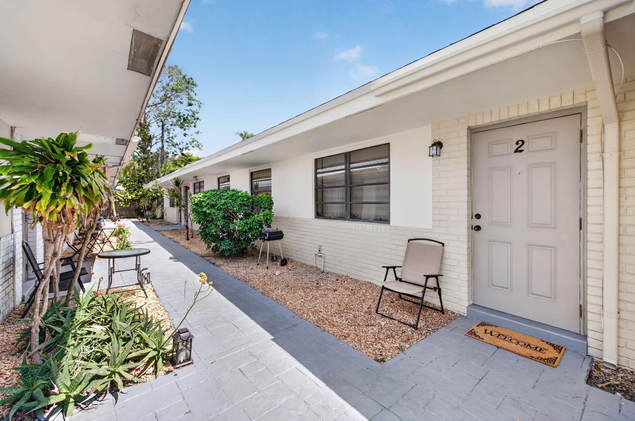 F A BARRETTS SUB OF W1/2 - Residential Lease