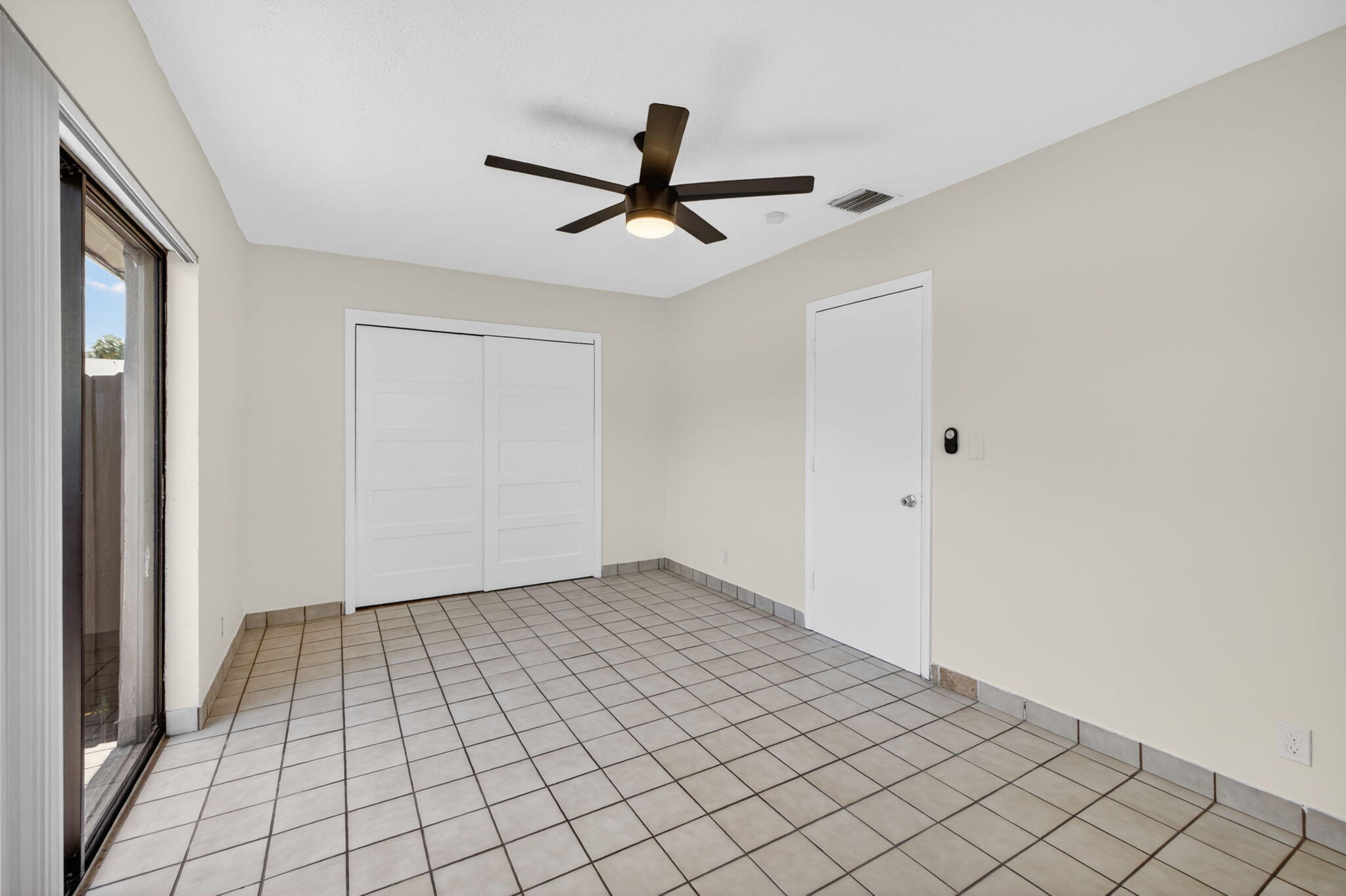 F A BARRETTS SUB OF W1/2 - Residential Lease