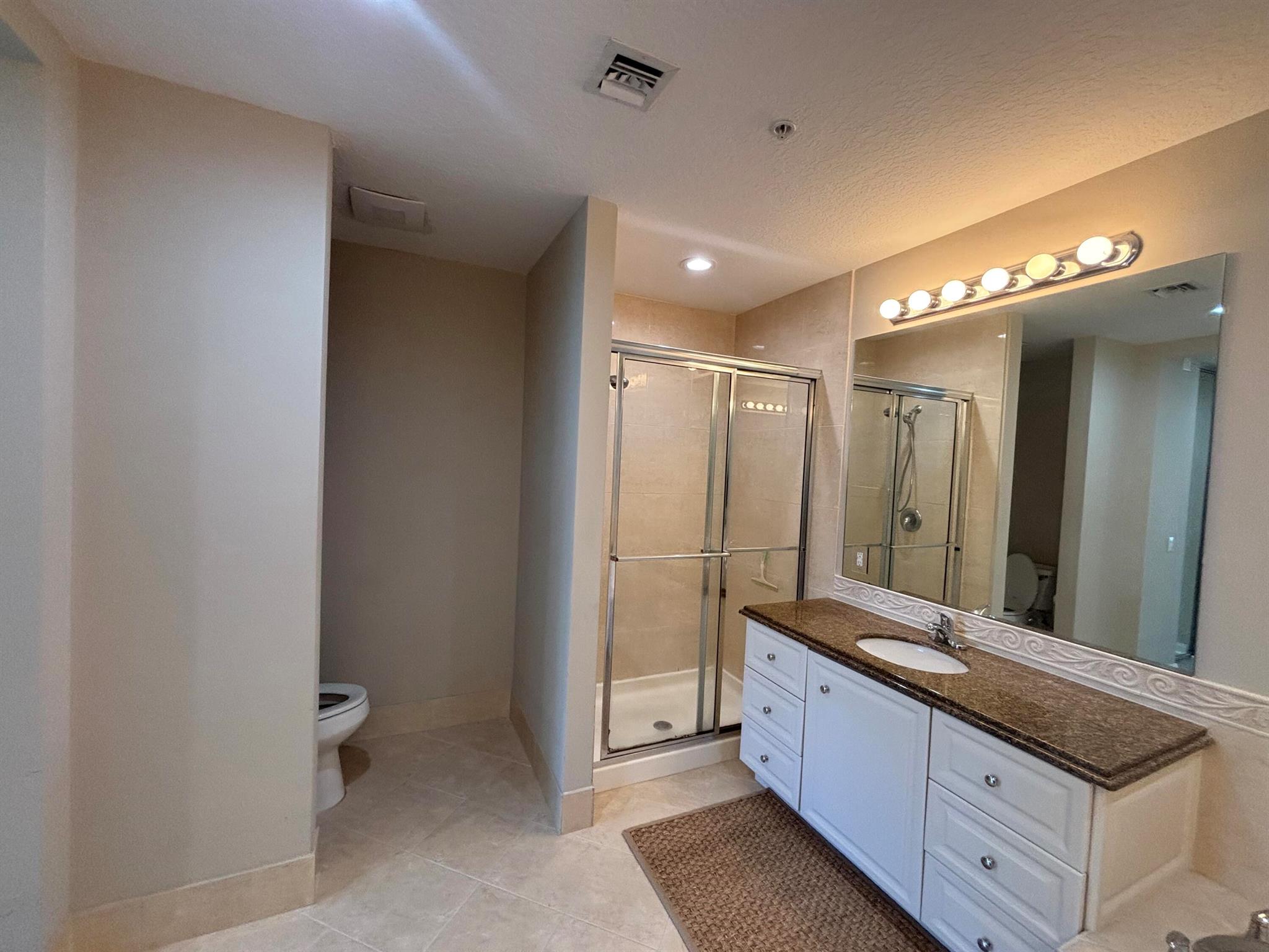 Harbour Isle East - Residential