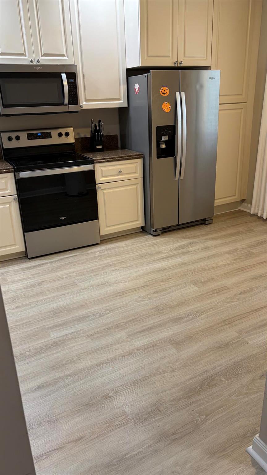 Harbour Isle East - Residential