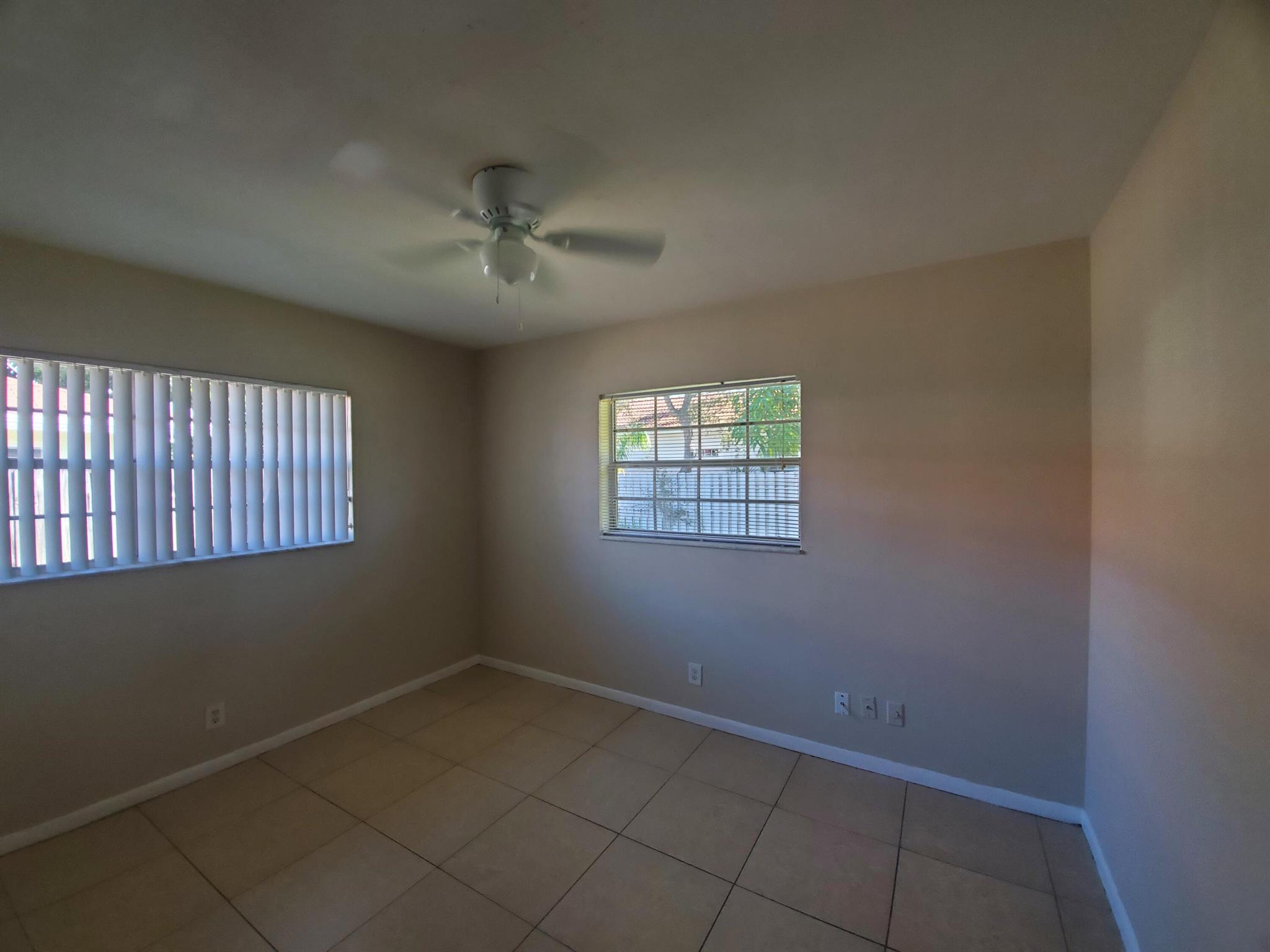 TOWN OF DEERFIELD - Residential Income