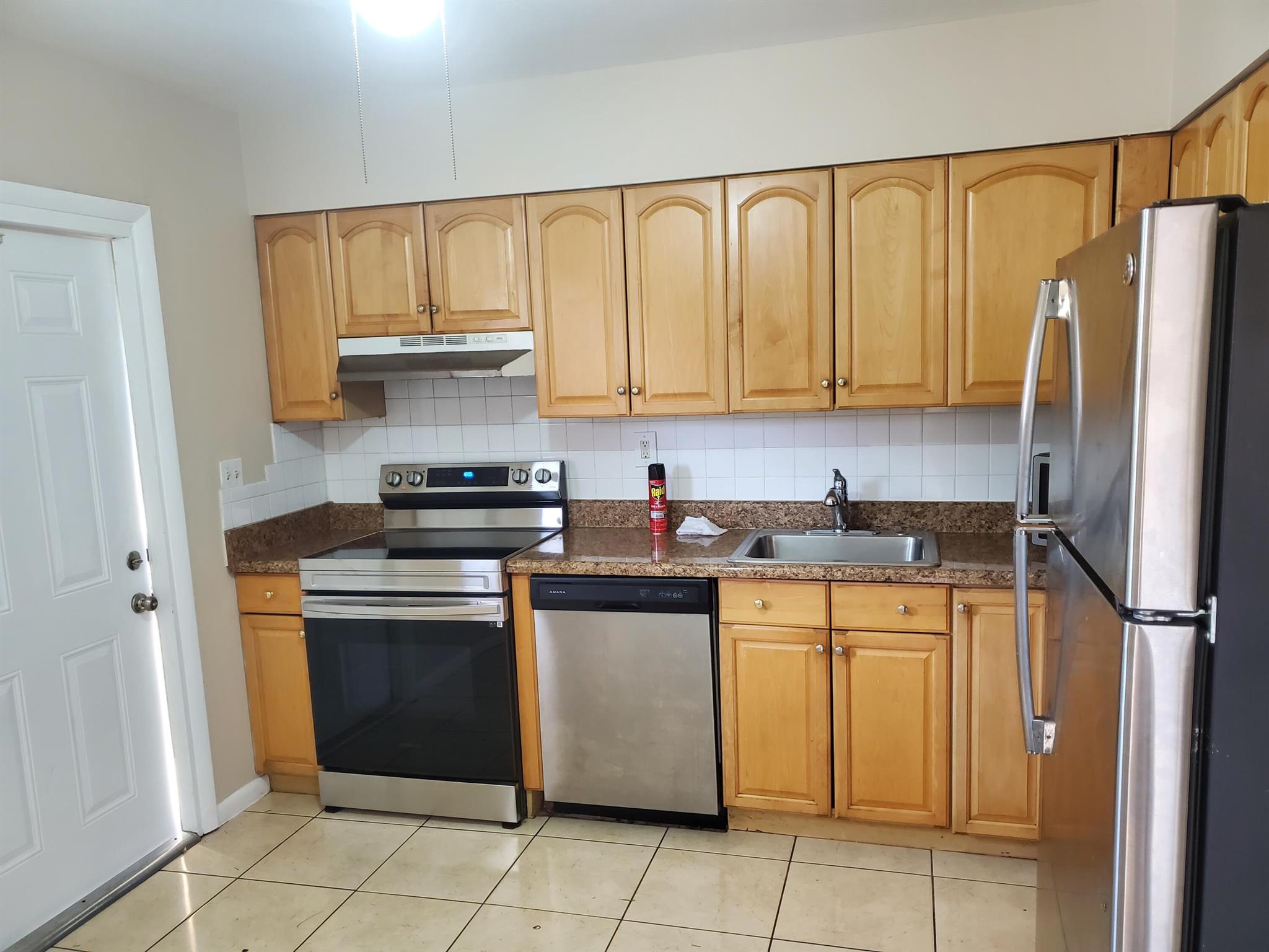 TOWN OF DEERFIELD - Residential Income