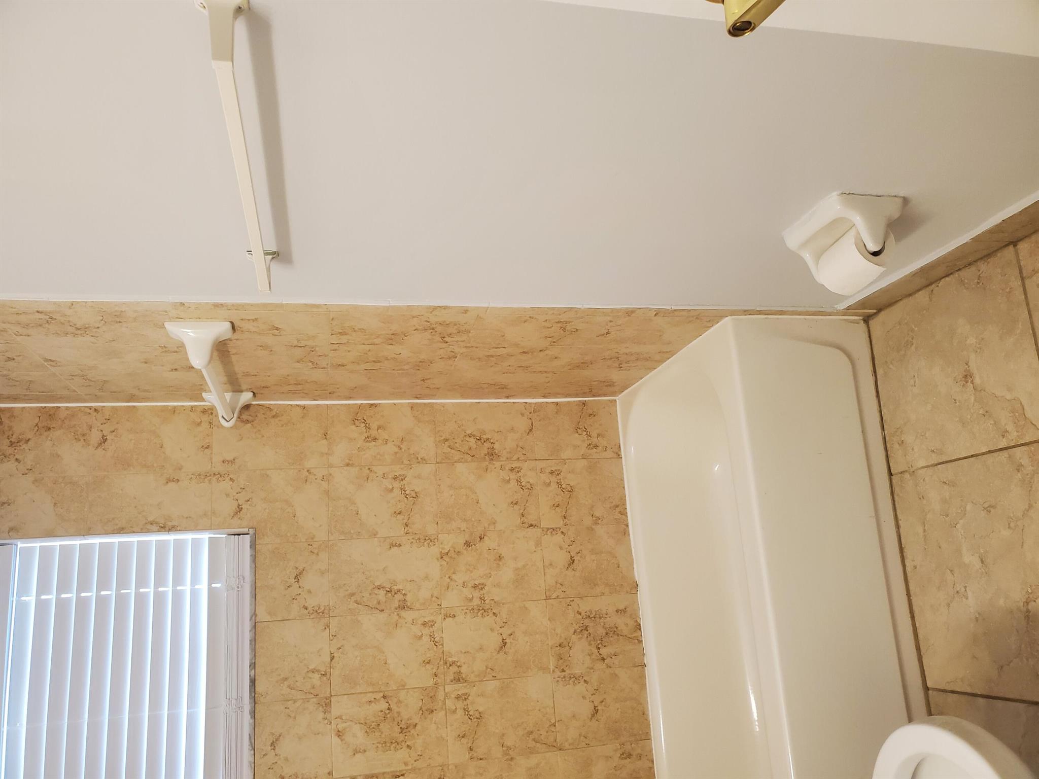 TOWN OF DEERFIELD - Residential Income