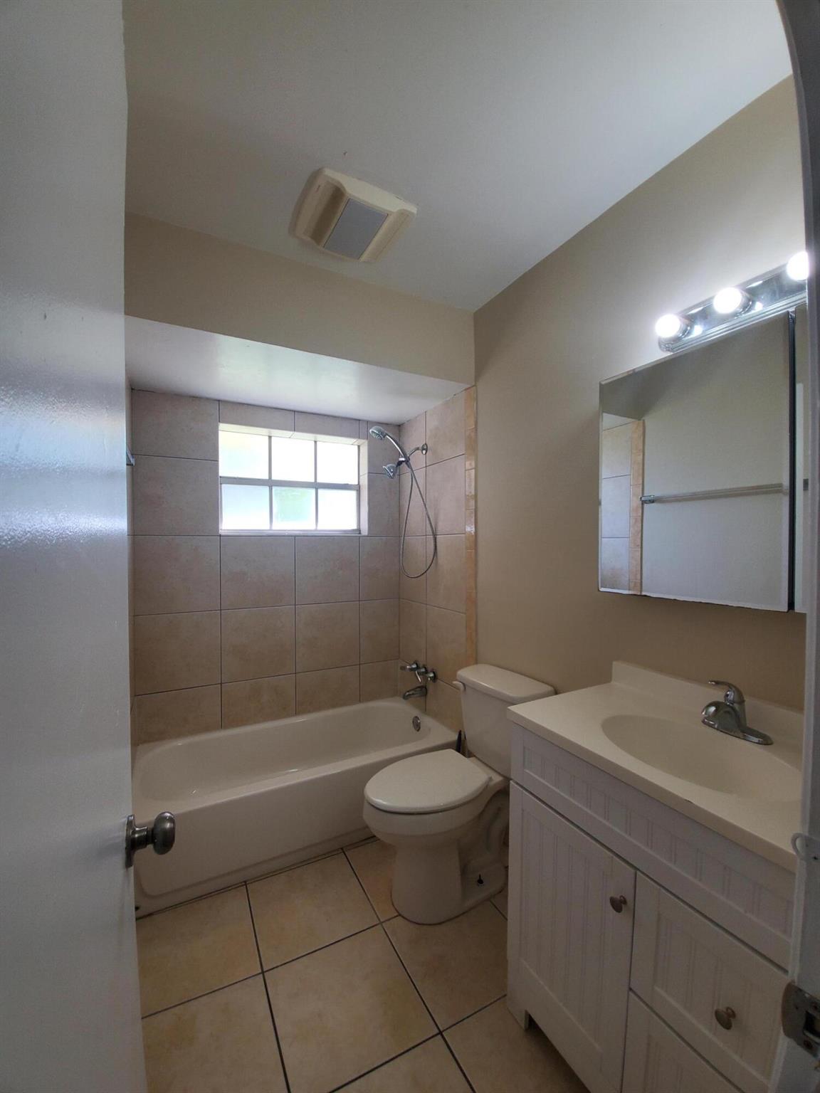 TOWN OF DEERFIELD - Residential Income