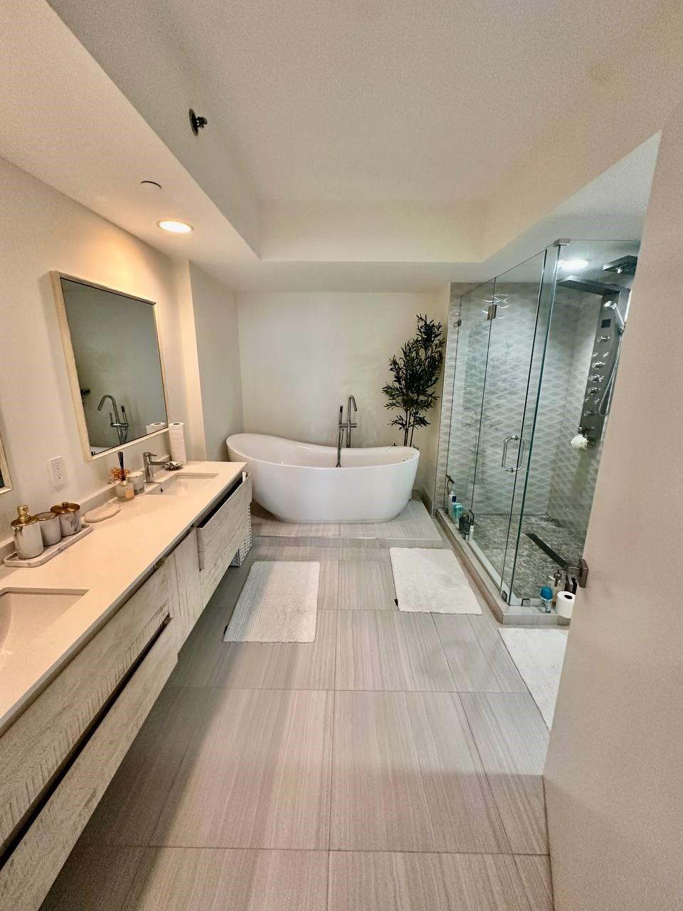 BEACH CLUB TWO CONDO - Residential Lease