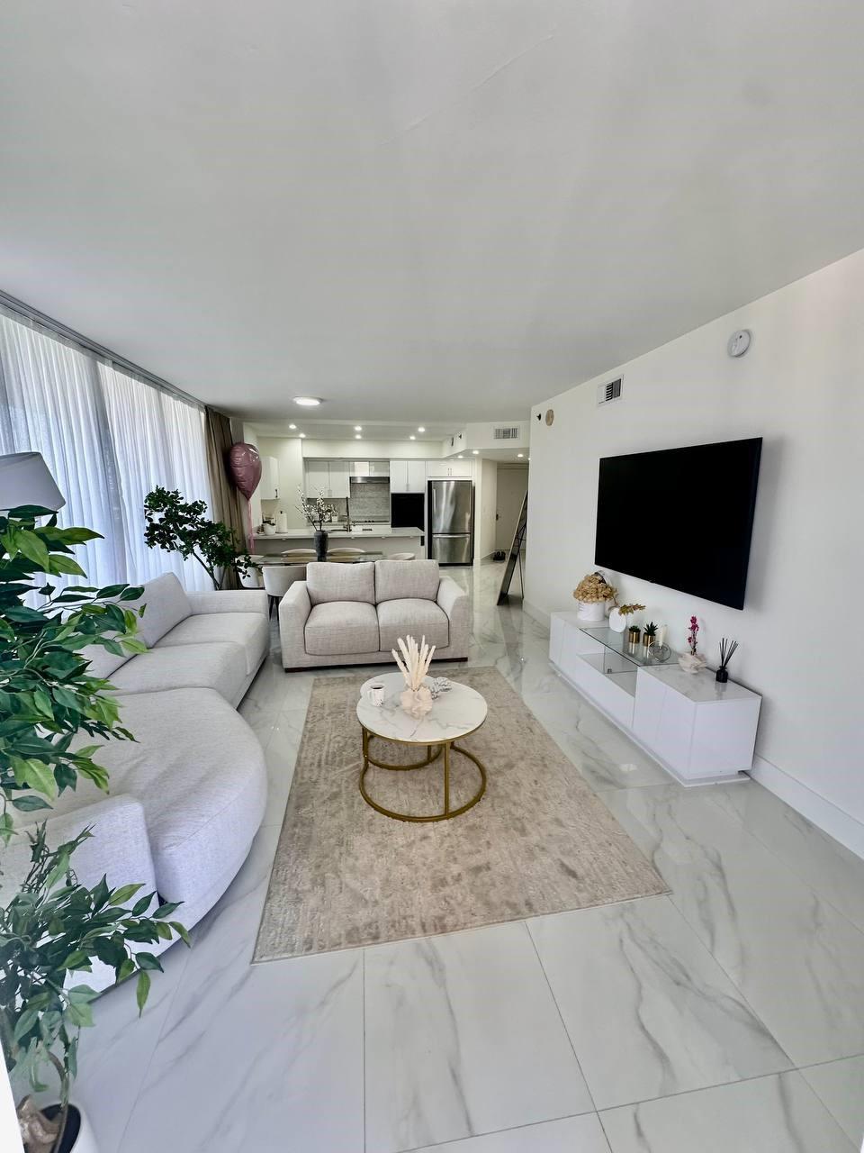 BEACH CLUB TWO CONDO - Residential Lease