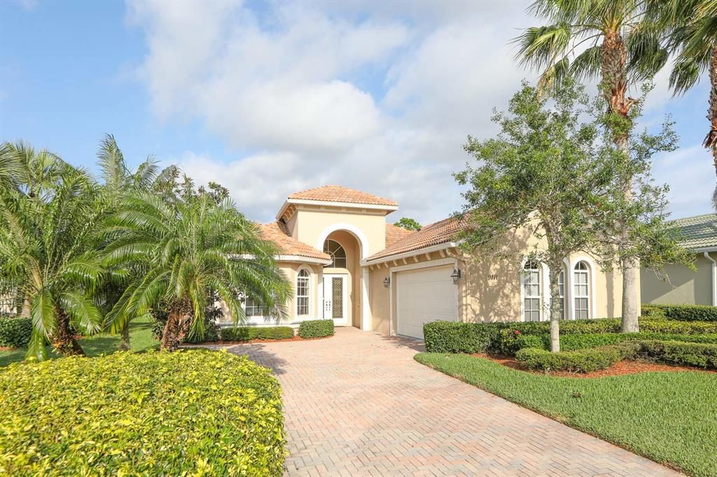 Photo of 9111 Champions Way, Port Saint Lucie, FL 34986 (MLS # R10675302)