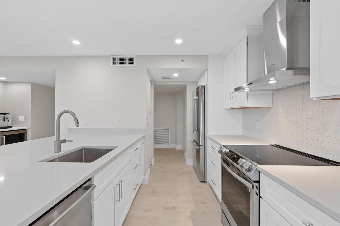 THIRTY-THREE SIXTY CONDO - Residential