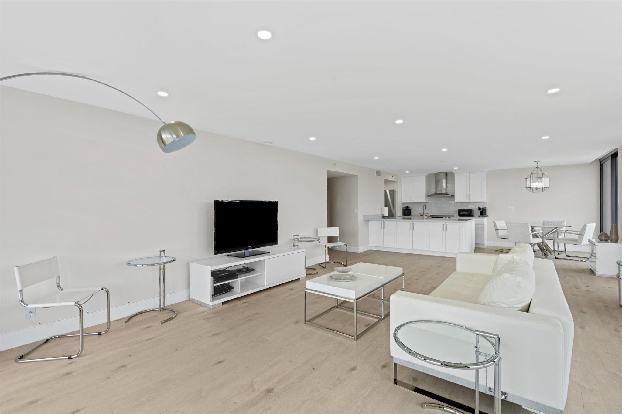 THIRTY-THREE SIXTY CONDO - Residential