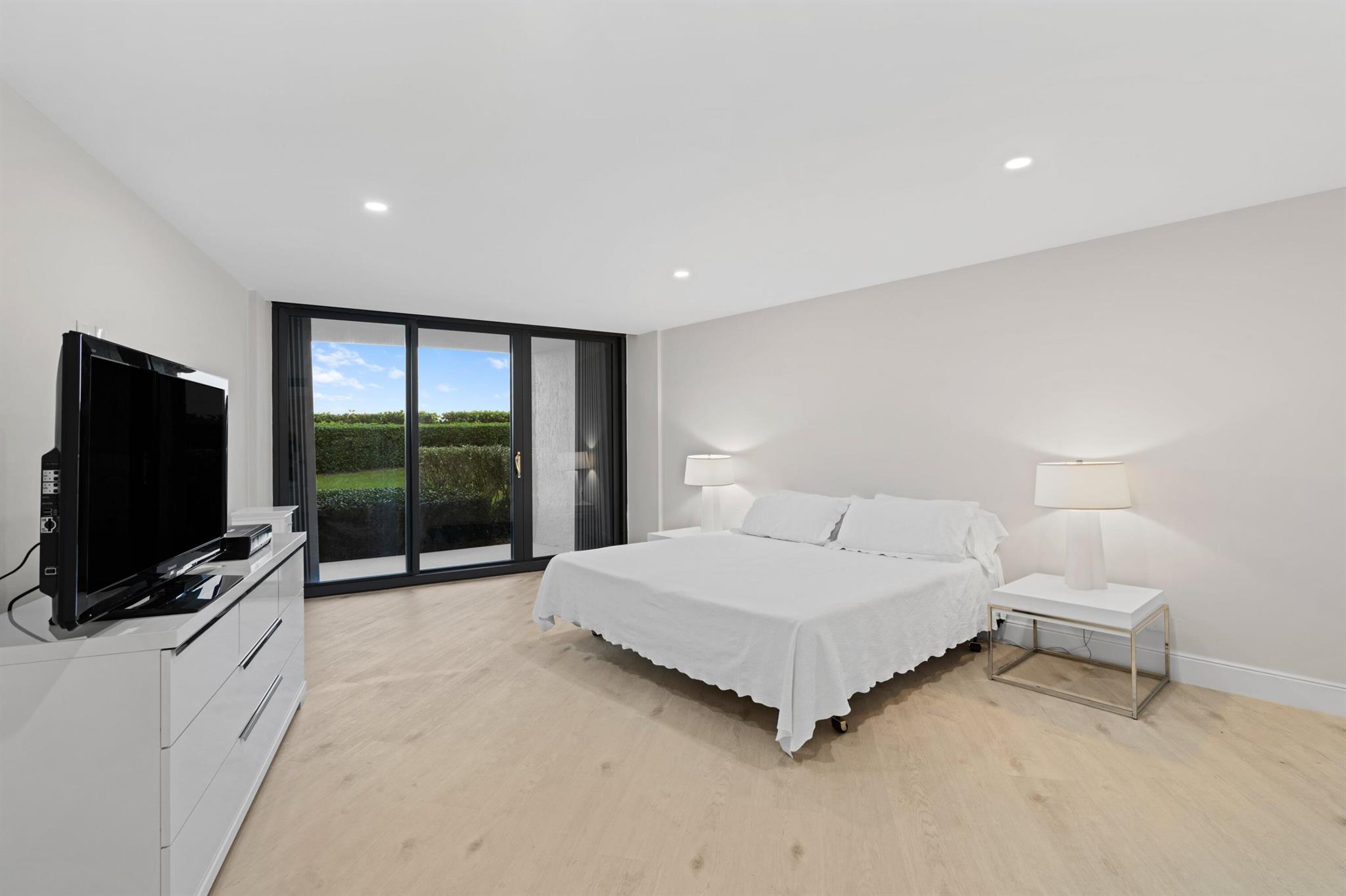 THIRTY-THREE SIXTY CONDO - Residential