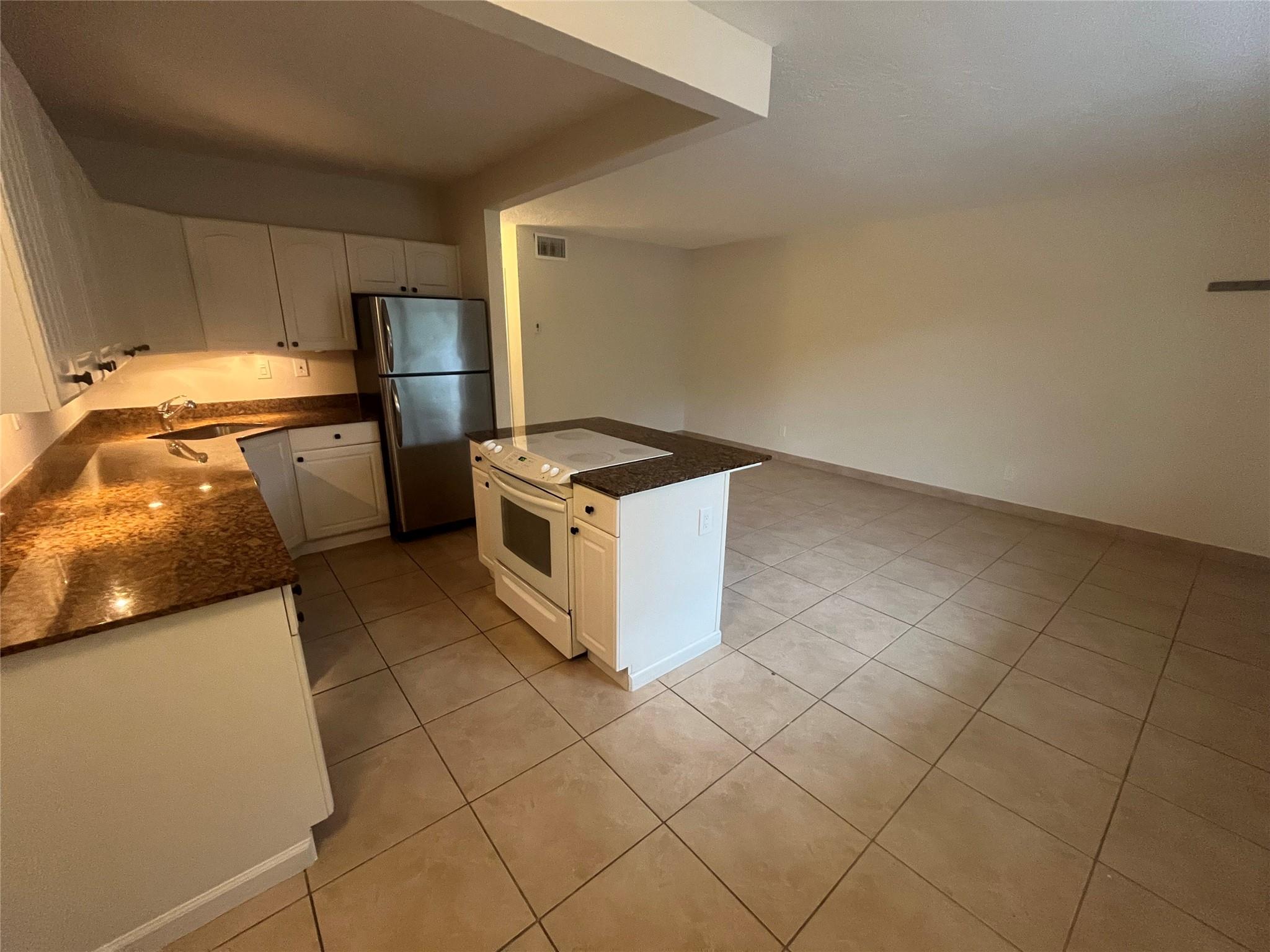 Middle River Terrace - Residential Lease