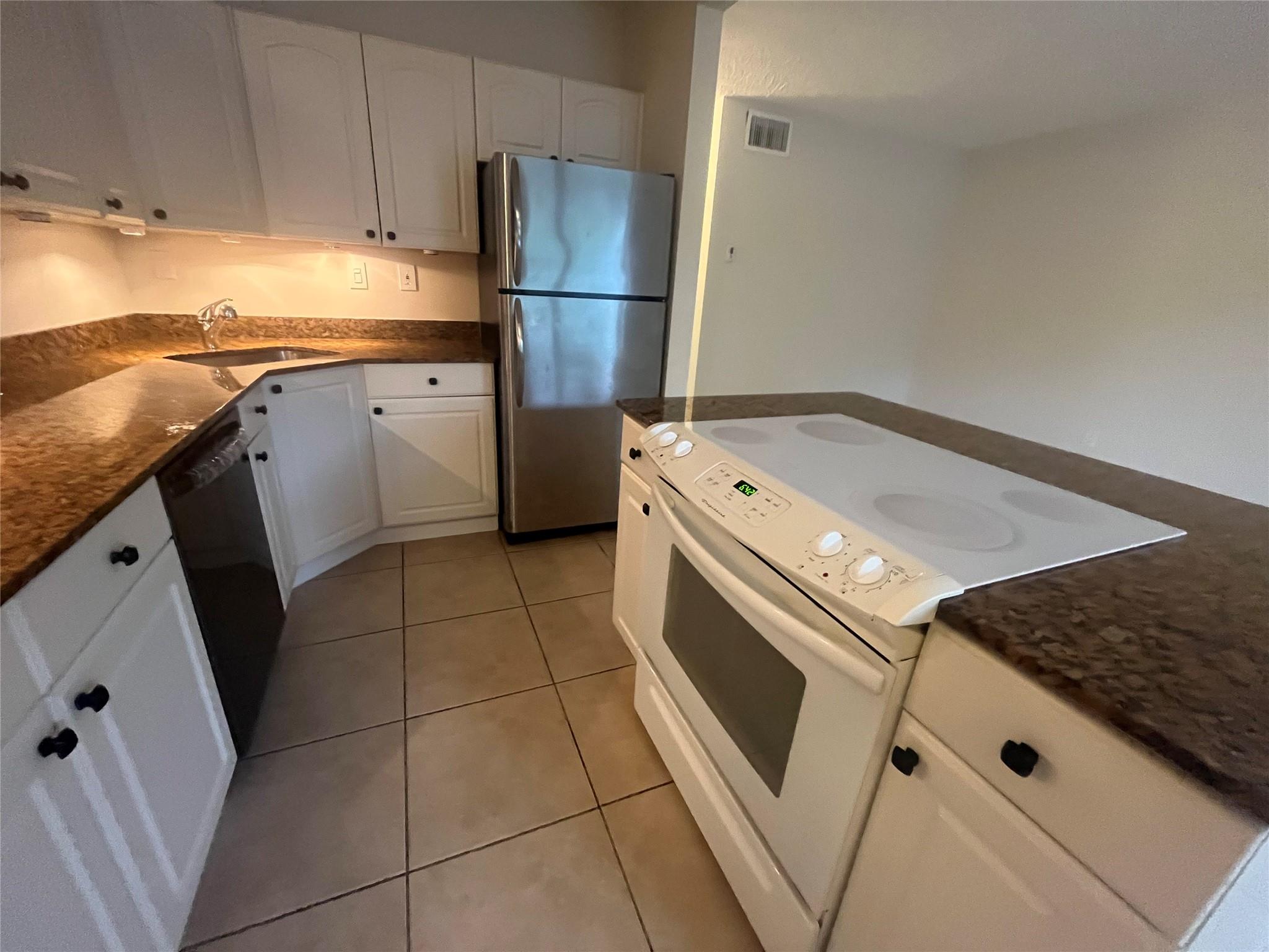 Middle River Terrace - Residential Lease