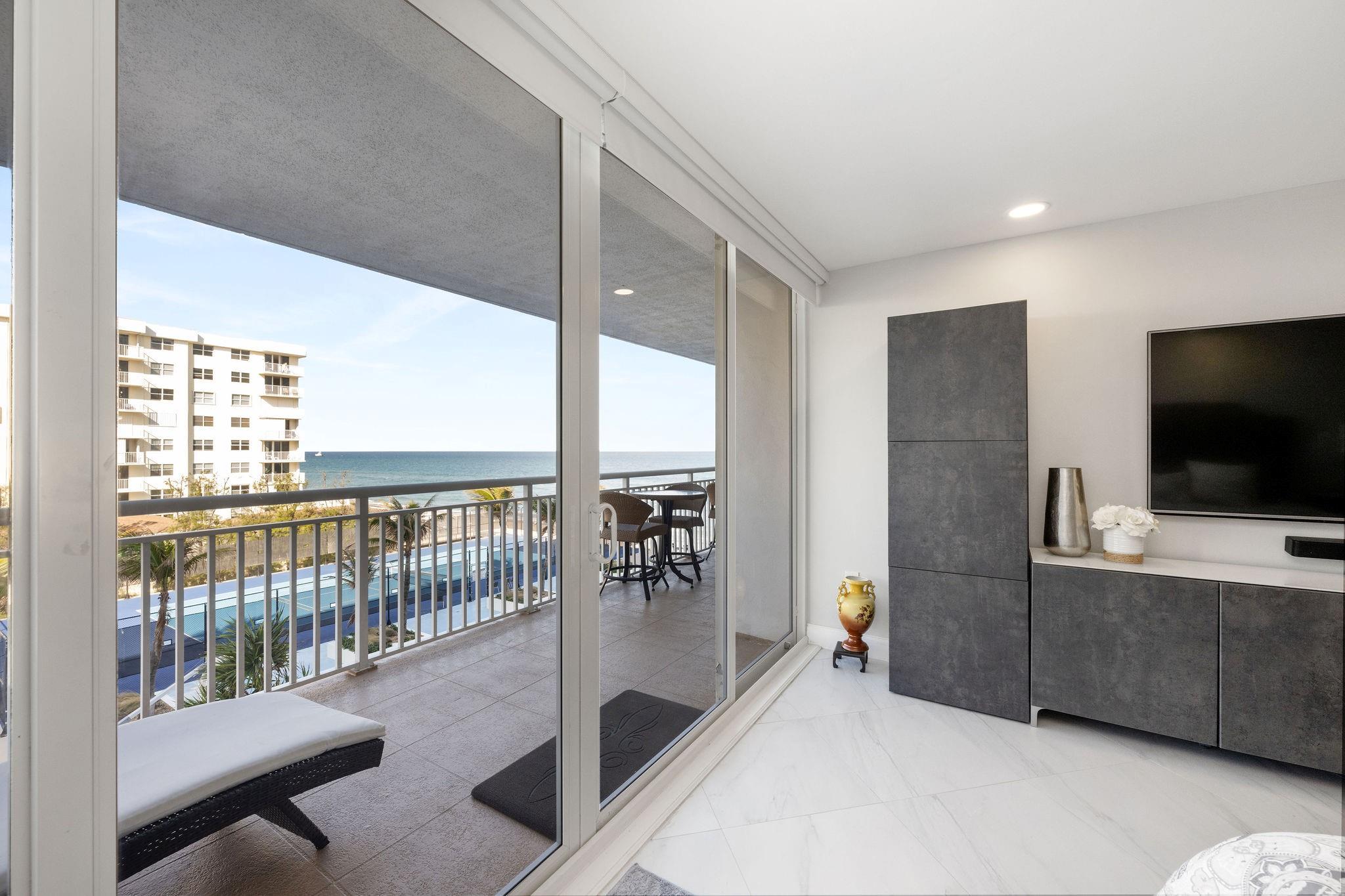3546 S Ocean Blvd 527