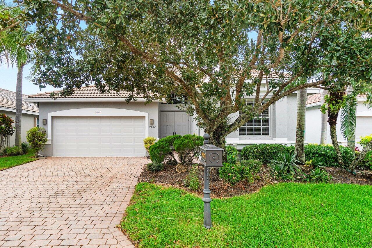 9587 Positano Way