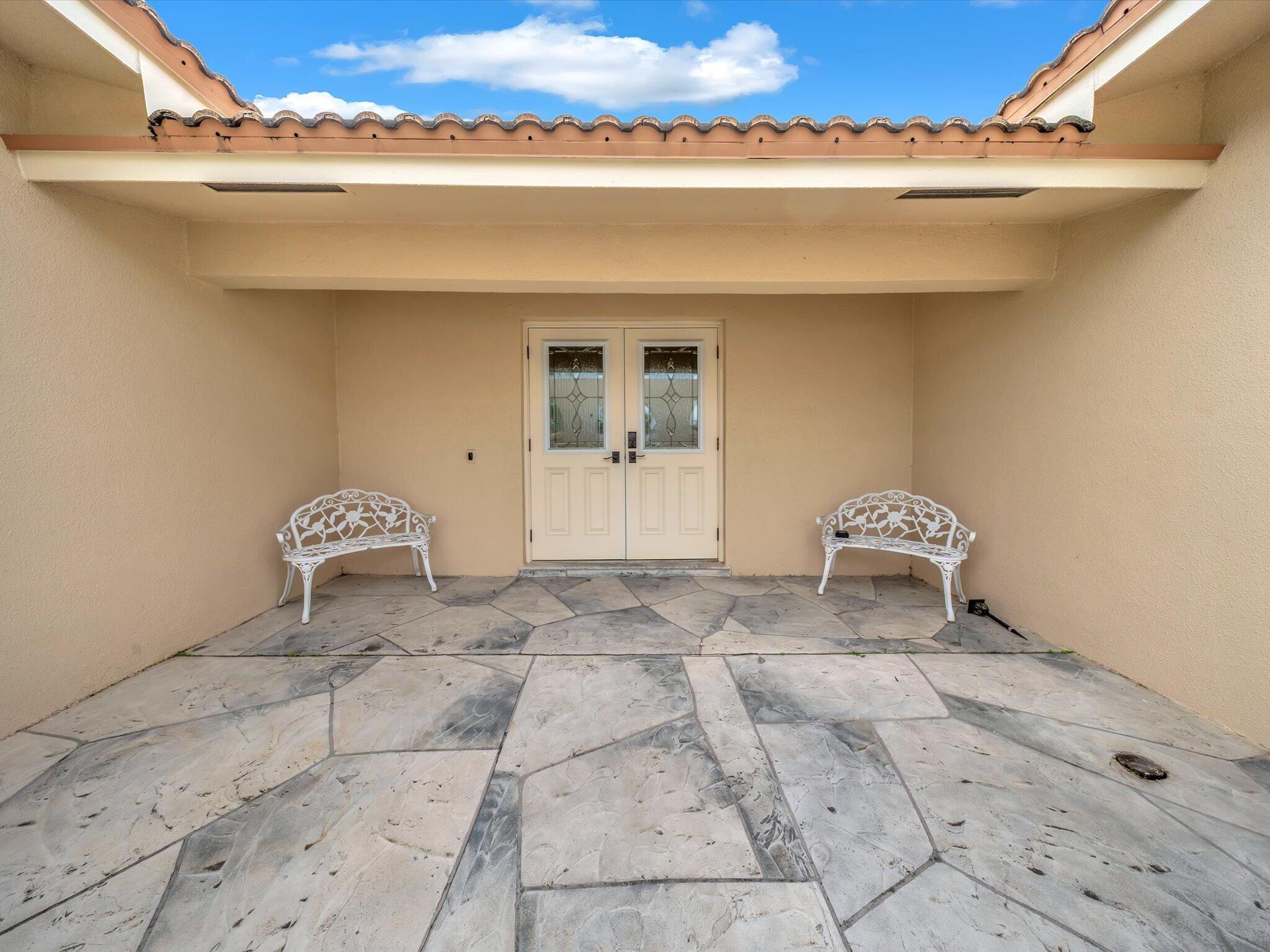 6620 NW 23RD Street