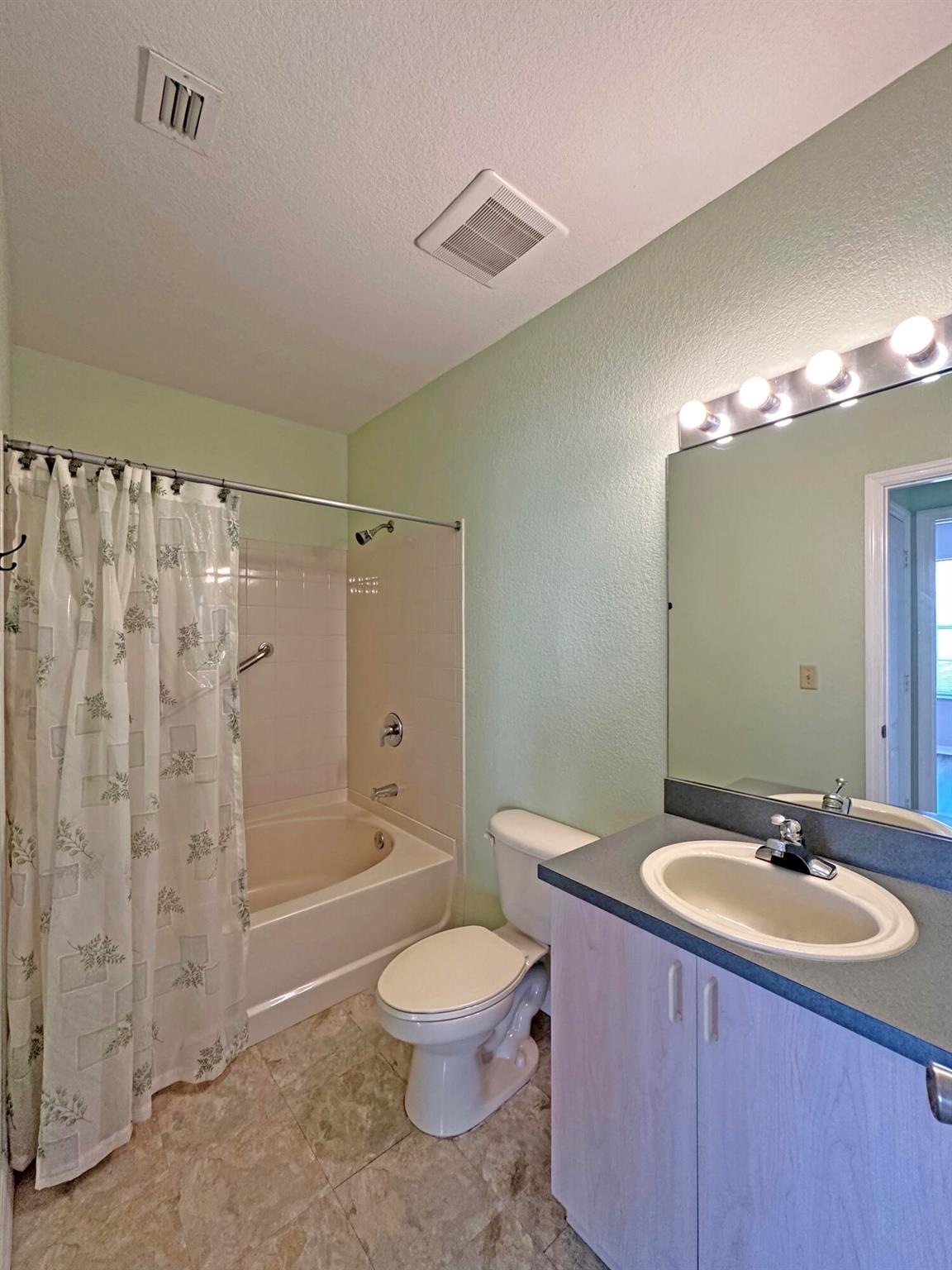 THE BELMONT II AT ST LUCIE WEST, A CONDOMINIUM - Residential Lease