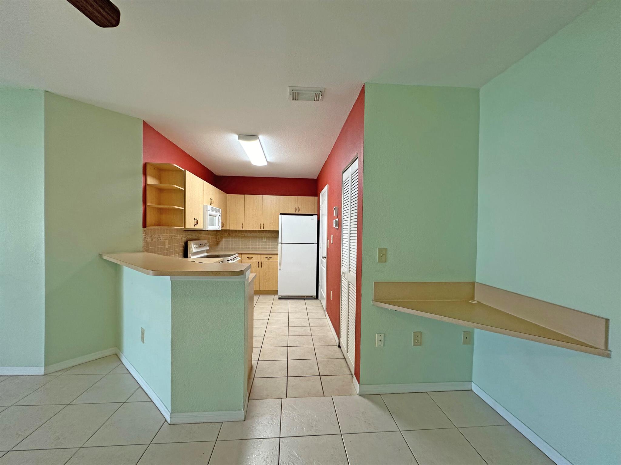 THE BELMONT II AT ST LUCIE WEST, A CONDOMINIUM - Residential Lease