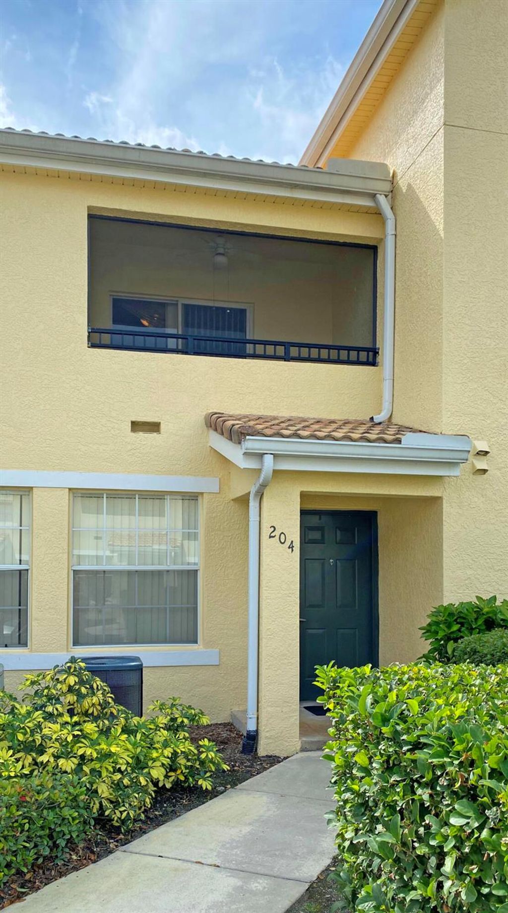 Photo of 164 SW Peacock Boulevard #33-204, Port Saint Lucie, FL 34986 (MLS # R11073796)