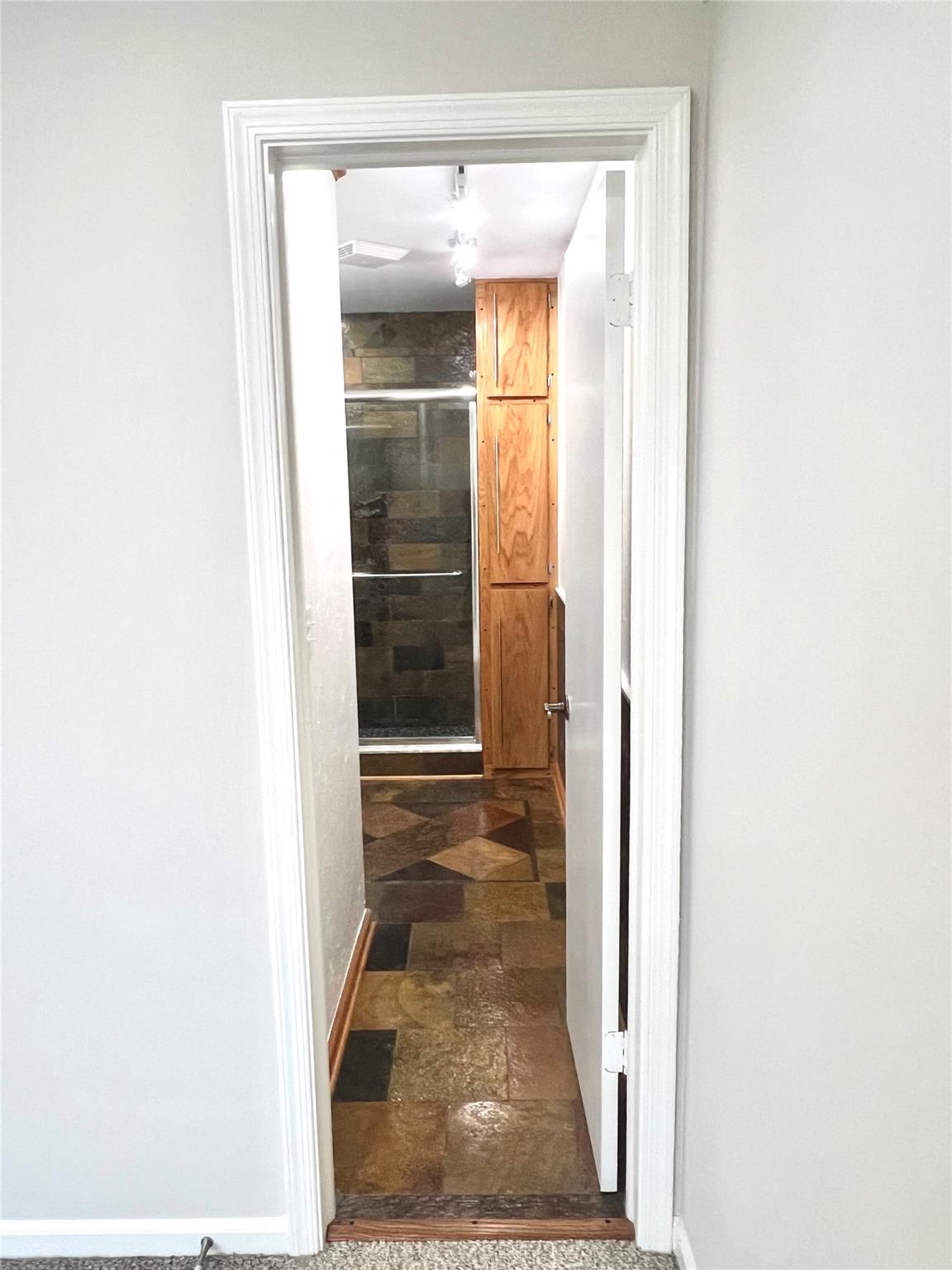 Imperial Point Colonnades - Residential Lease
