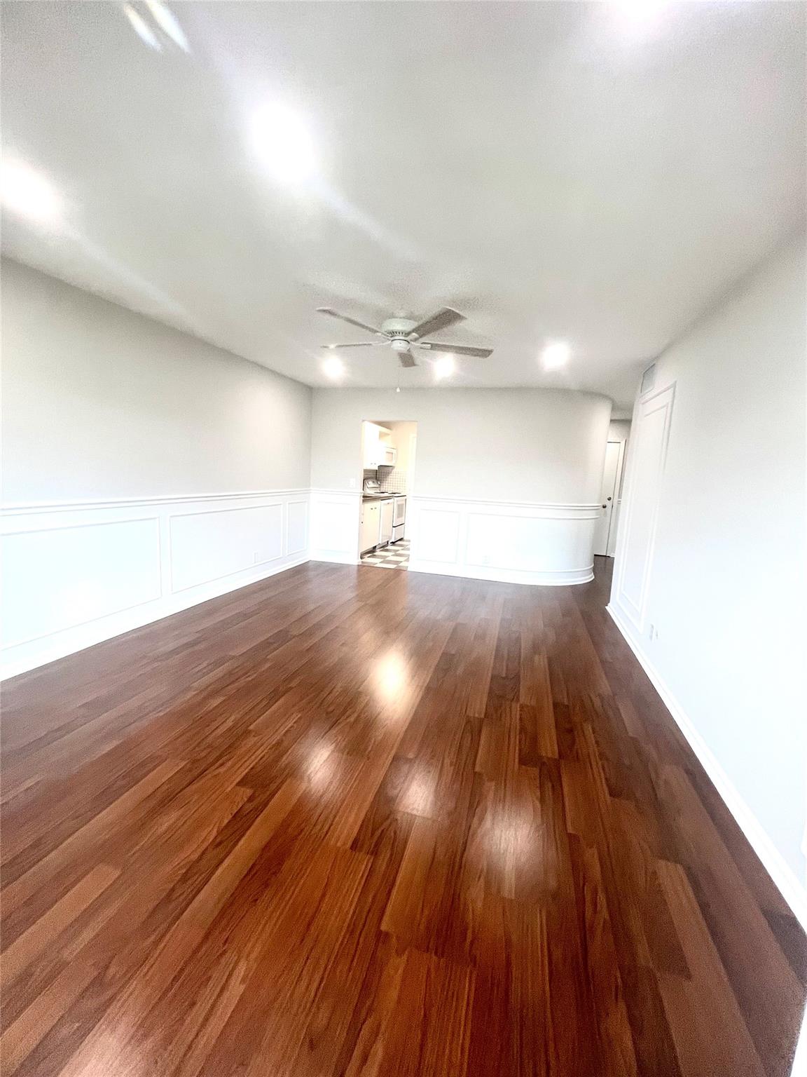 Imperial Point Colonnades - Residential Lease
