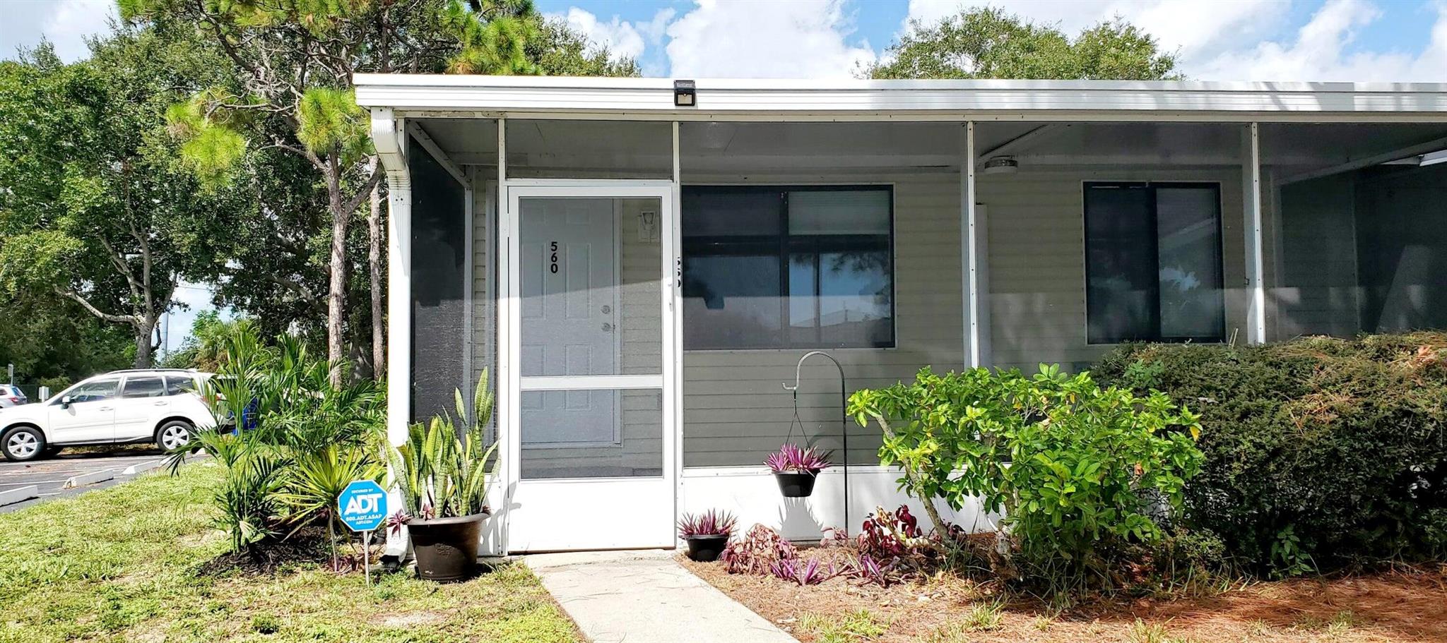 VILLAS AT INDIAN RIVER - Residential
