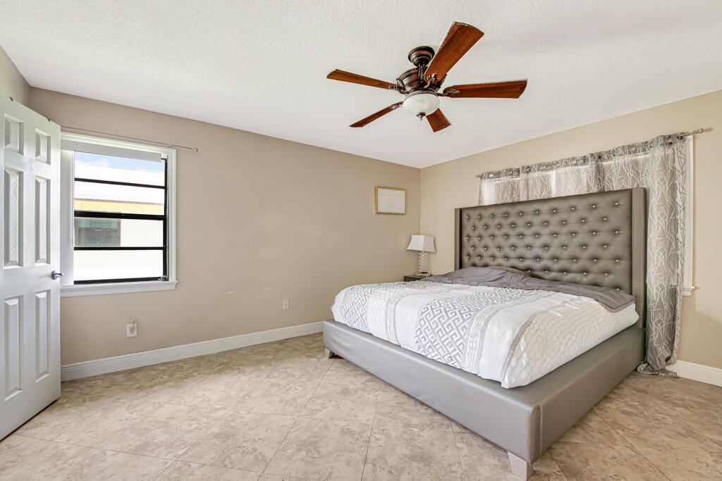 PALM HILL VILLAS UNIT TWO - Residential