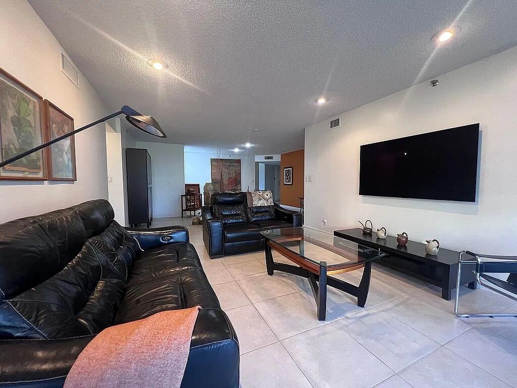 LA COSTA DEL MAR CONDO - Residential