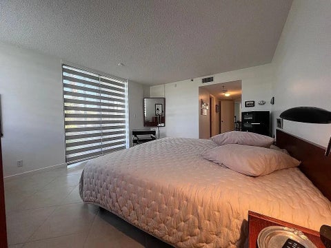 Tiny photo for 6463 La Costa Drive #105, Boca Raton, FL 33433 (MLS # B26022017)