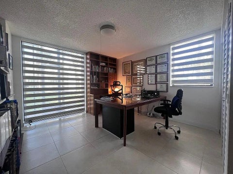 Tiny photo for 6463 La Costa Drive #105, Boca Raton, FL 33433 (MLS # B26022017)