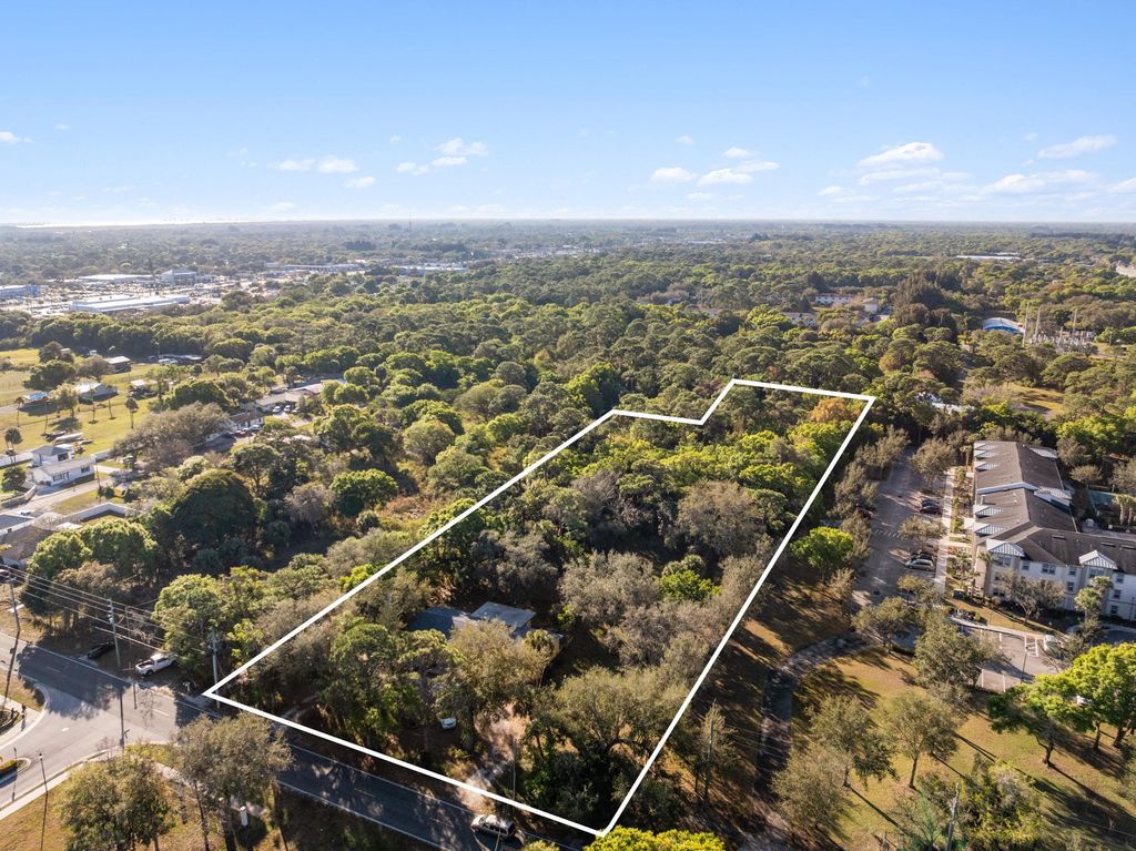 Photo of 819 Tumblin Kling Road, Fort Pierce, FL 34982 (MLS # R11160373)