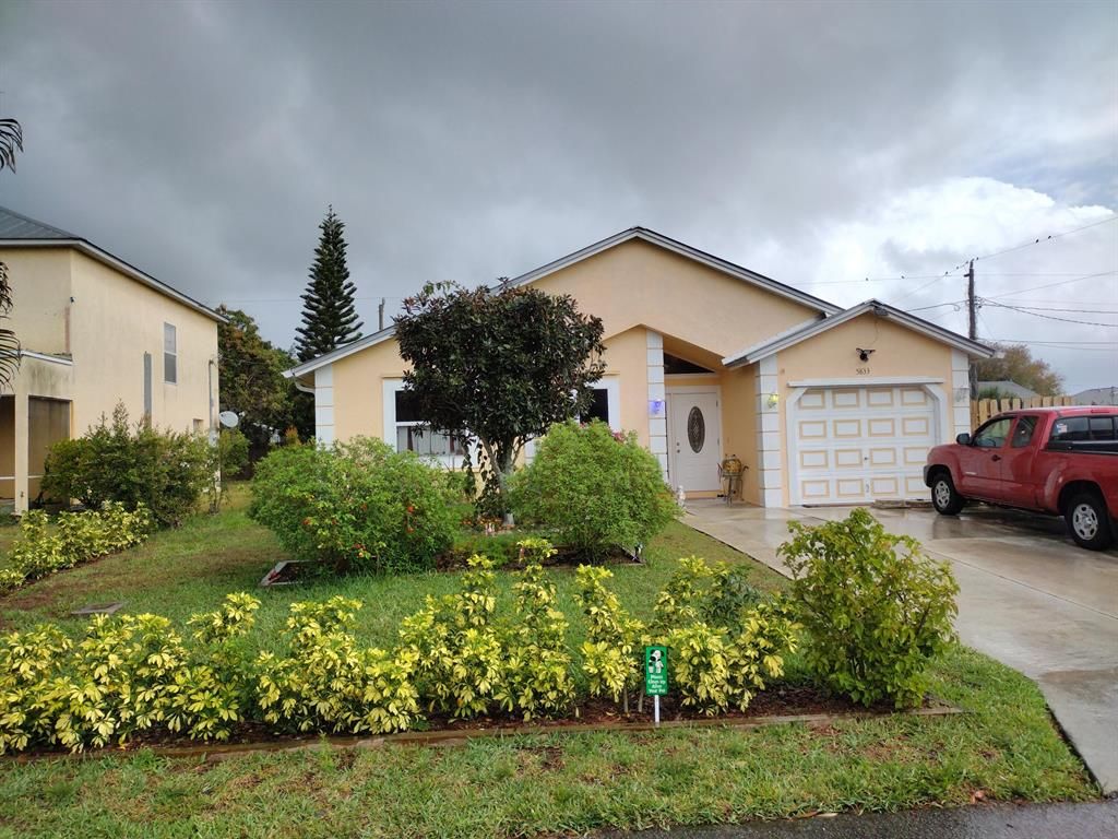 Photo of 5833 SE Collins, Stuart, FL 34997 (MLS # R10782246)